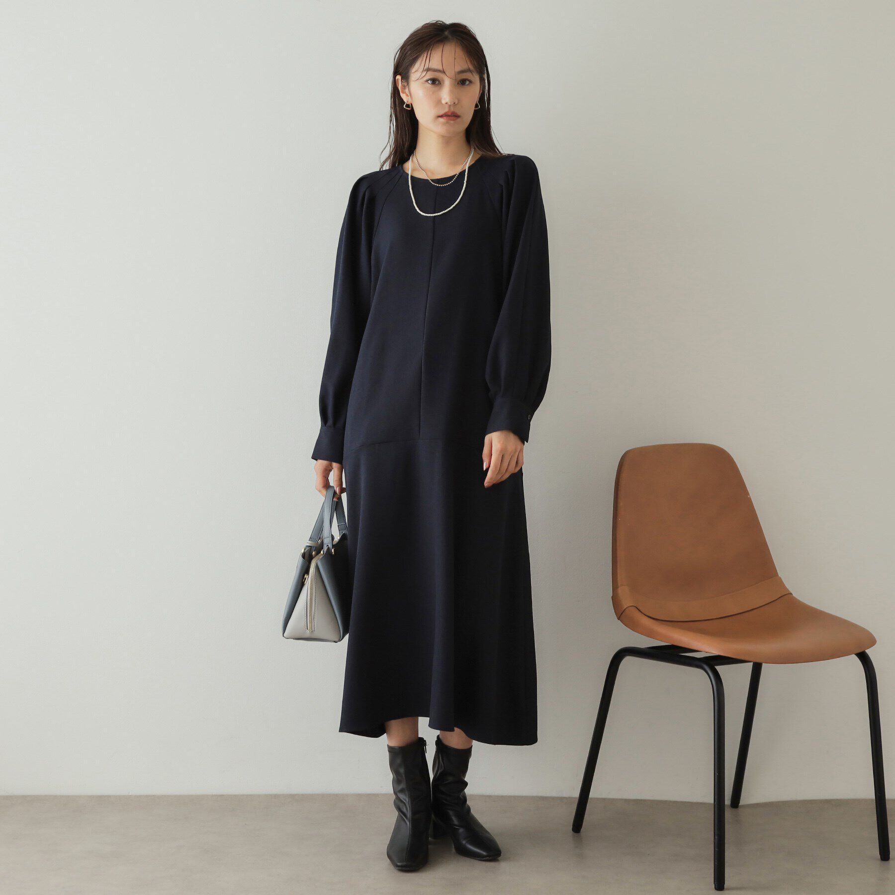 OPAQUE.CLIP「ウールライク タックデザインワンピース【洗濯機洗い可】」|ワンピース|