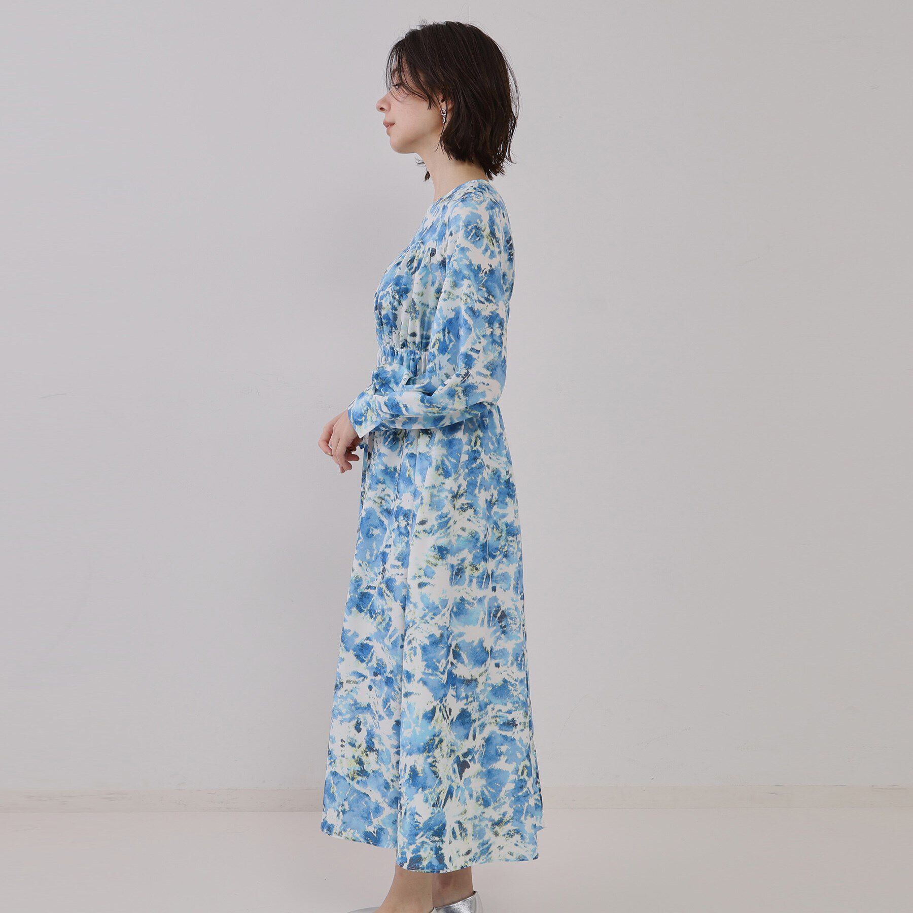 OPAQUE.CLIP「ぼかしフラワープリントワンピース【洗濯機洗い可】」|ワンピース|