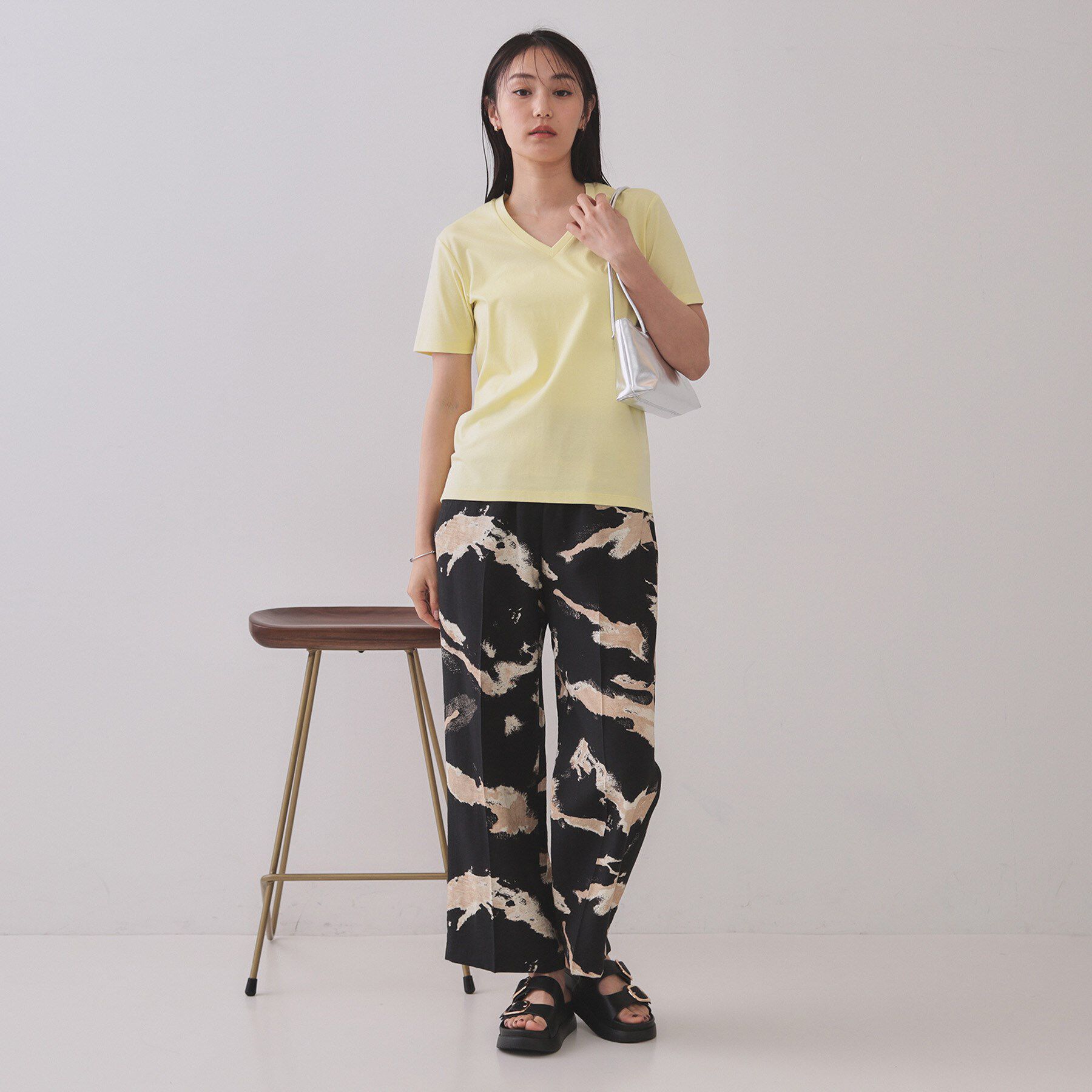 OPAQUE.CLIP「《5色展開/SS-LLサイズ》VネックベーシックTシャツ【接触冷感/洗濯機洗い可】」|Tシャツ・カットソー|