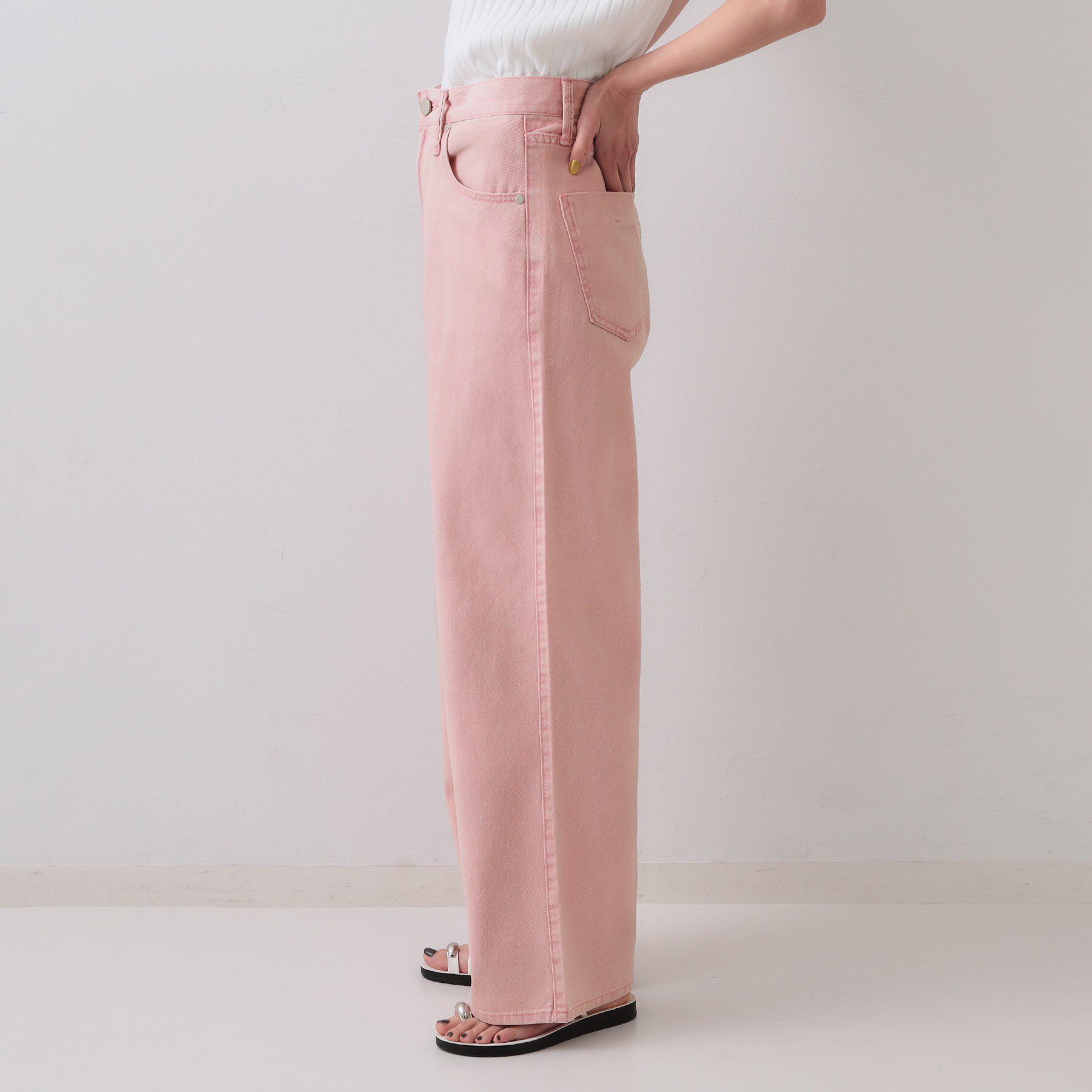 OPAQUE.CLIP「ワイドストレートカラーデニム【洗濯機洗い可】」|デニム|