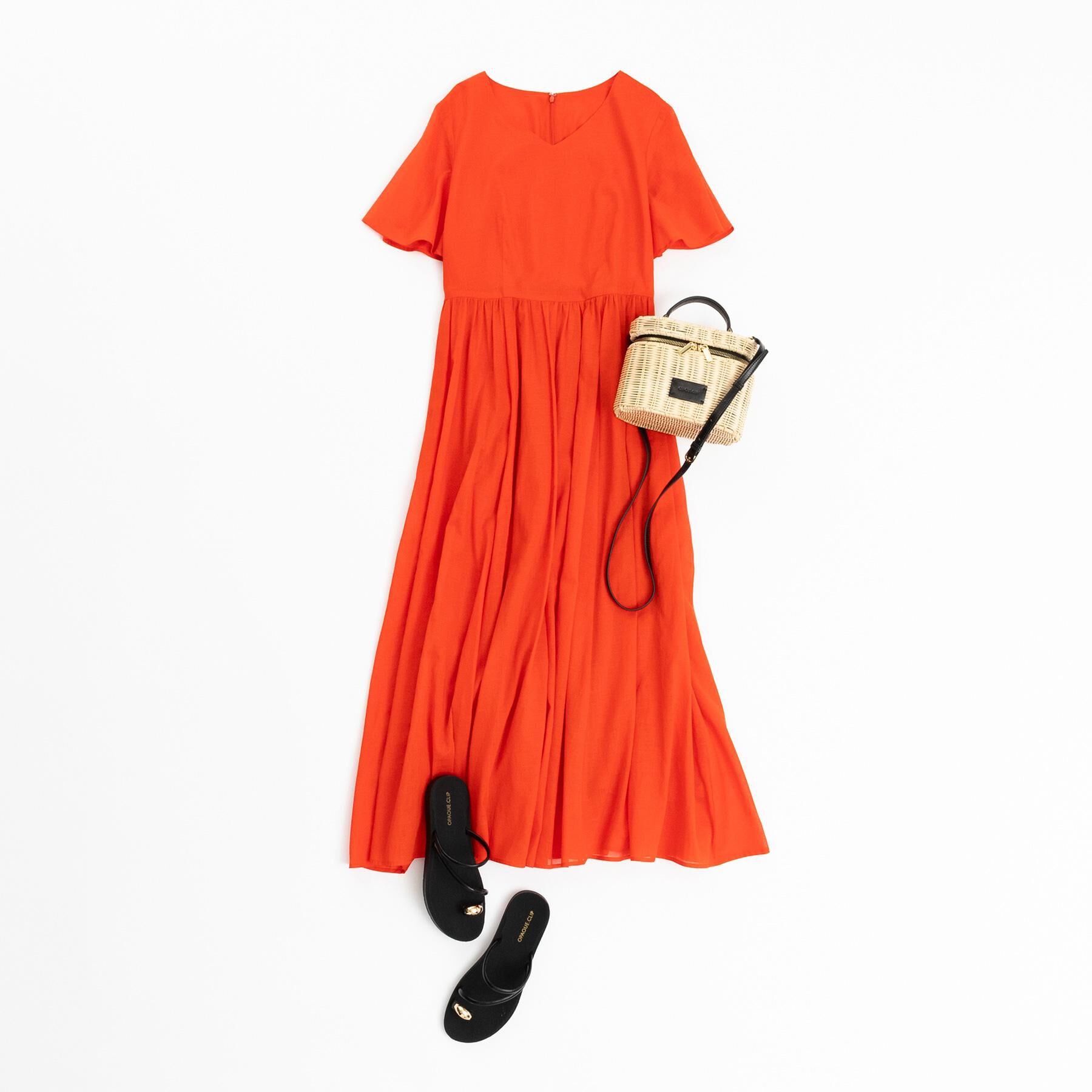 OPAQUE.CLIP「Vネックフィット＆フレアドレス/オーガニックコットン混【洗濯機洗い可】」|ワンピース|