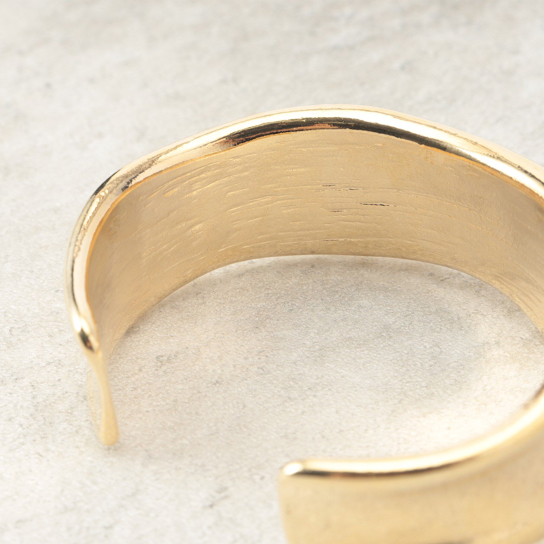 OPAQUE.CLIP「ワイドカーブメタルバングル」|ブレスレット・バングル|