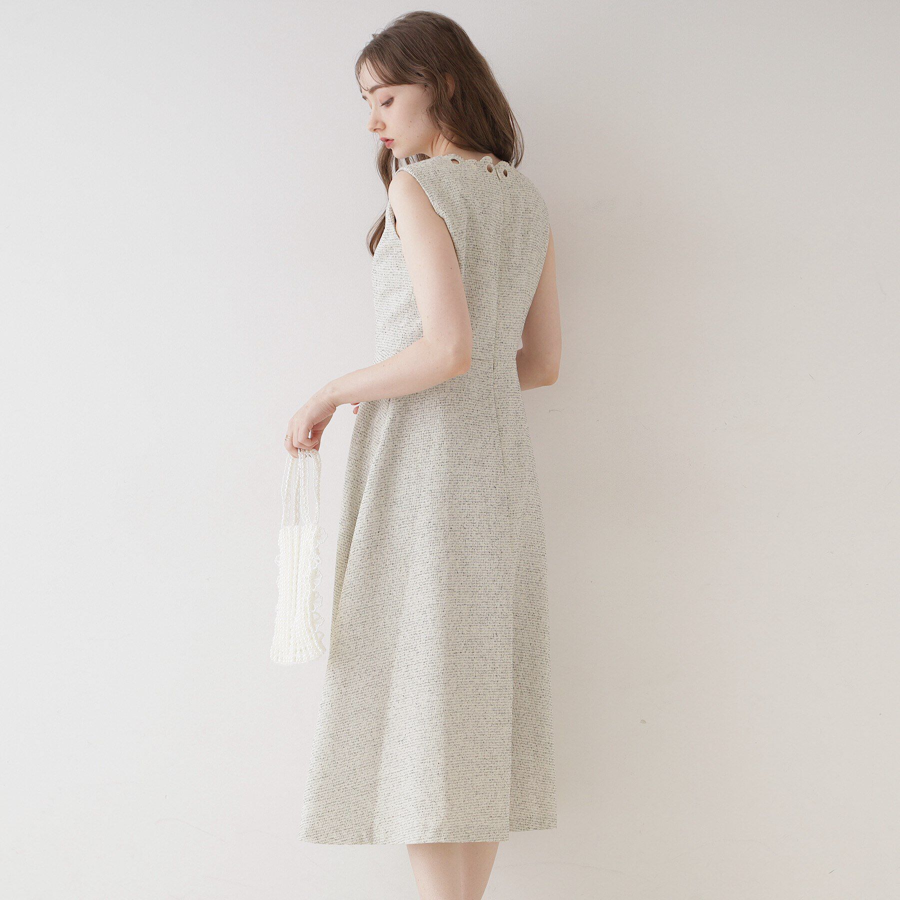 Couture broach「【美シルエット・上品ワンピ】エンブロネック ツイードワンピ」|ワンピース|