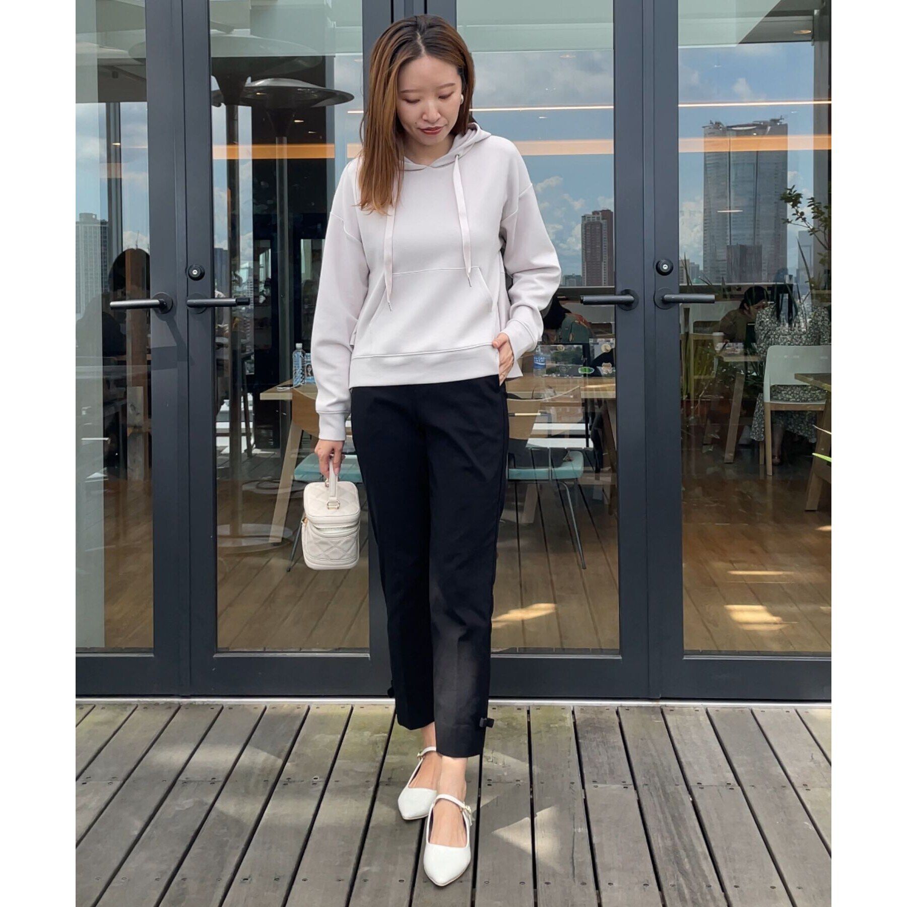 Couture broach「【洗える・オトナ可愛い】バックフリルダンボールフーディー」|パーカー|