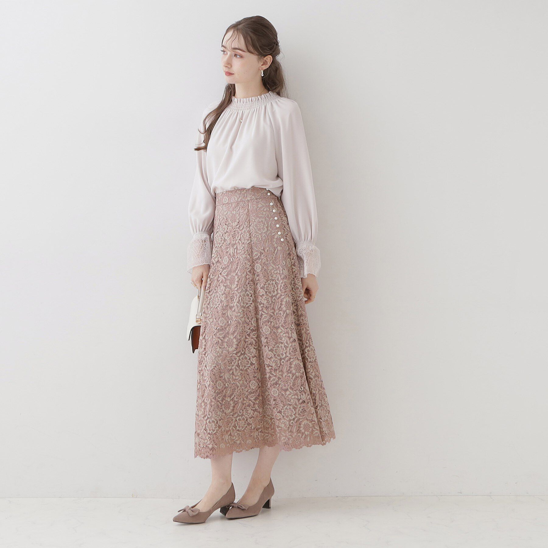 Couture broach「【華やか主役スカート】アイテムポイントパール調コードレーススカート」|スカート|