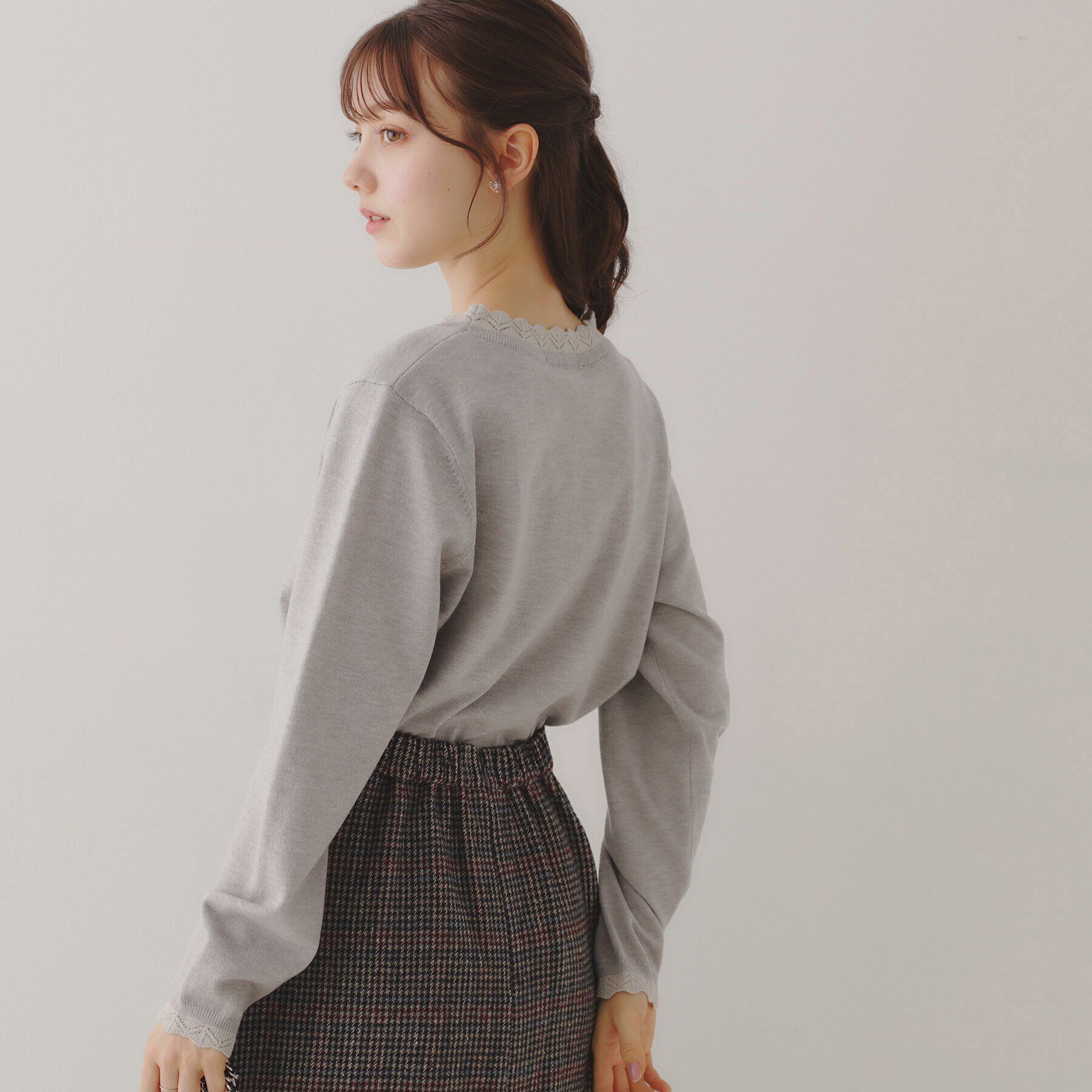 Couture broach「【プチプラ・上品&times;シンプルなニット】サステナブル 配色透かしスカラニット」|ニット・セーター|
