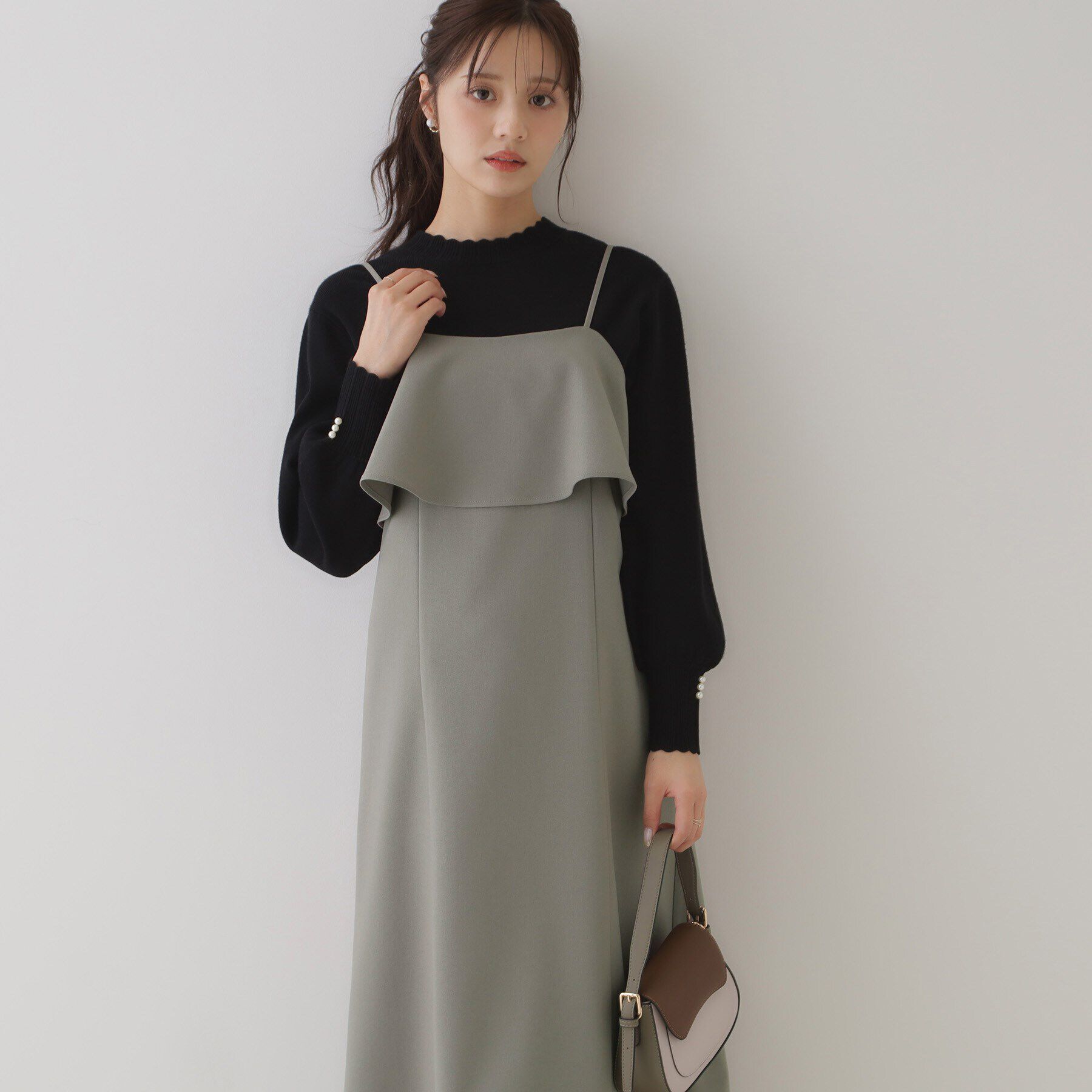 Couture broach「【スッキリ華奢みえが叶う】フレアデザインキャミワンピース」|ワンピース|