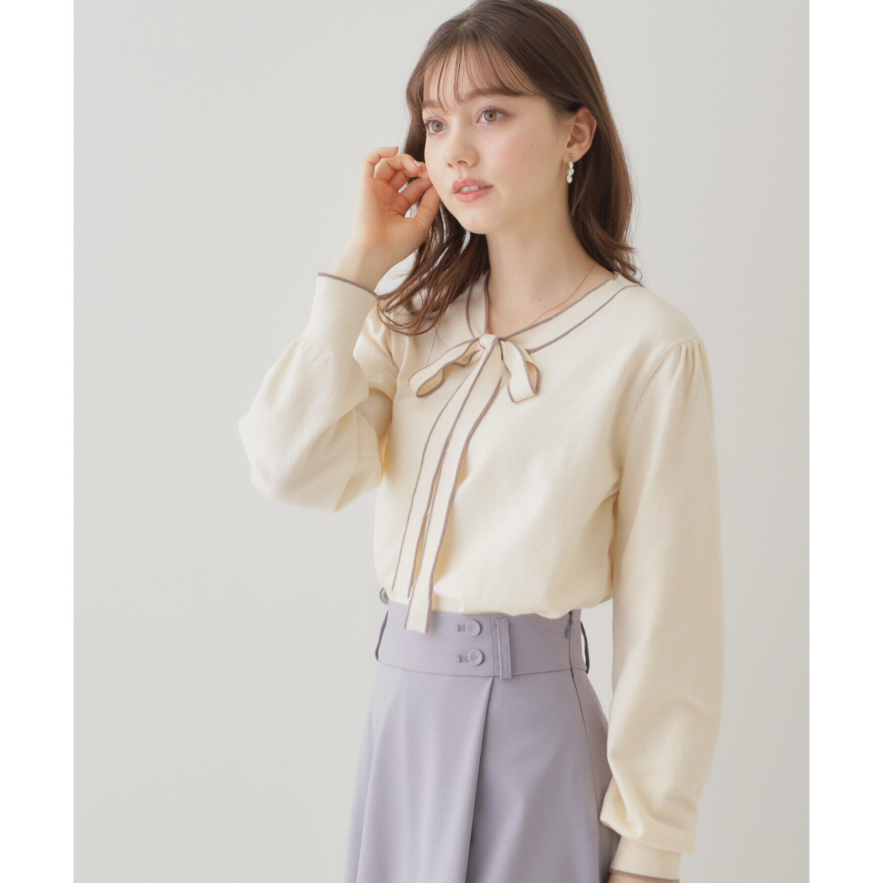 Couture broach「【レディライクな華奢見せニット】配色ラインリボンタイニット」|ニット・セーター|