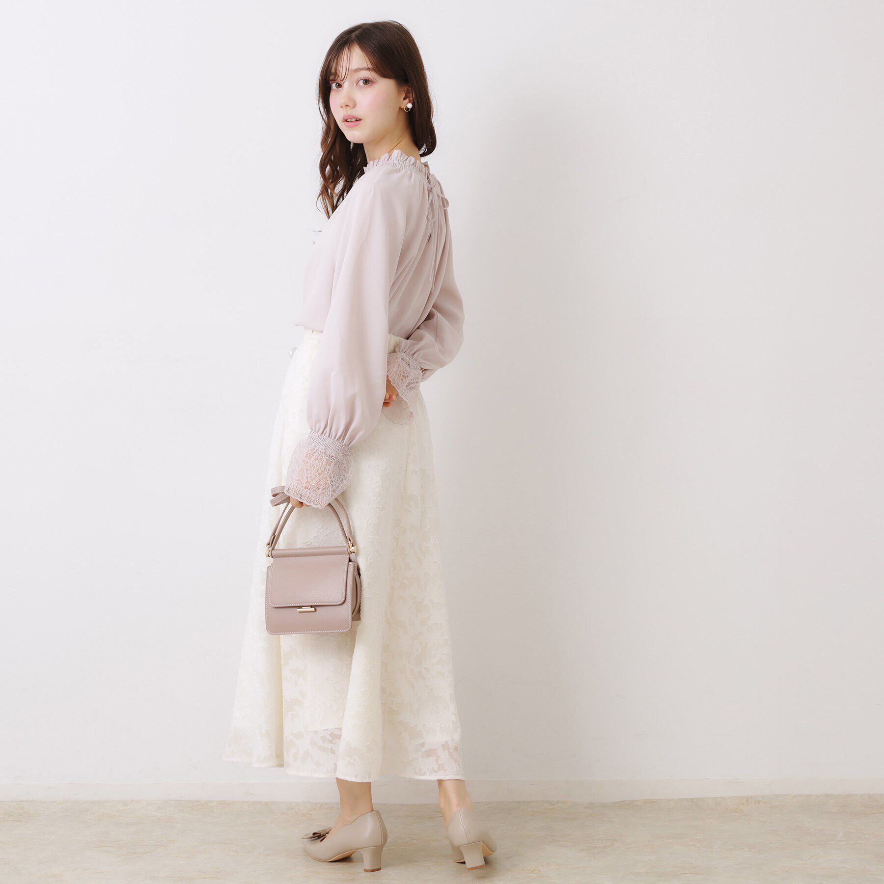 Couture broach「【大人可愛い・通勤】レースキャンディーシャーリングチュニック」|シャツ・ブラウス|