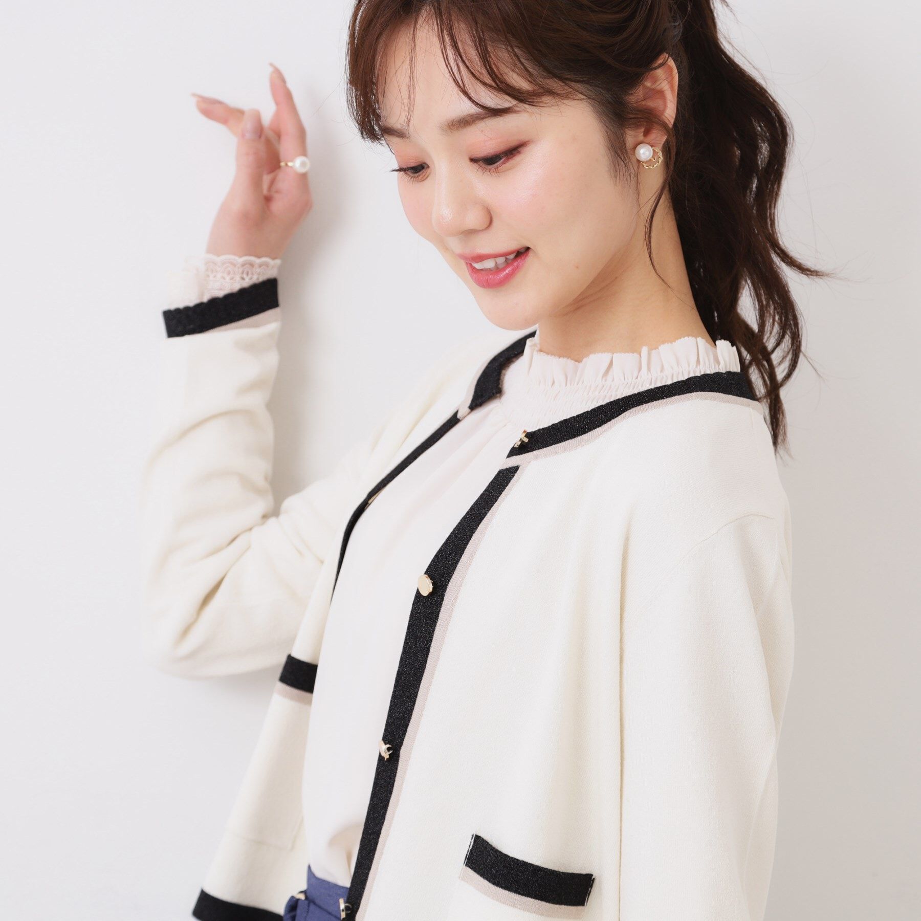 Couture broach「【きれいめ・通勤・初夏まで着られる】配色ラメカーディガン」|カーディガン|