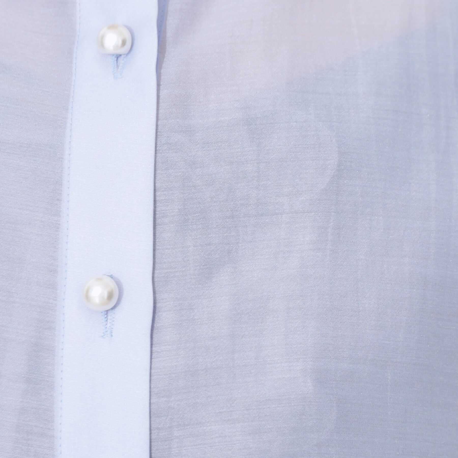 Couture broach「【洗える・オシャレな透け感】パール調ボタンシアーシャツ」|シャツ・ブラウス|