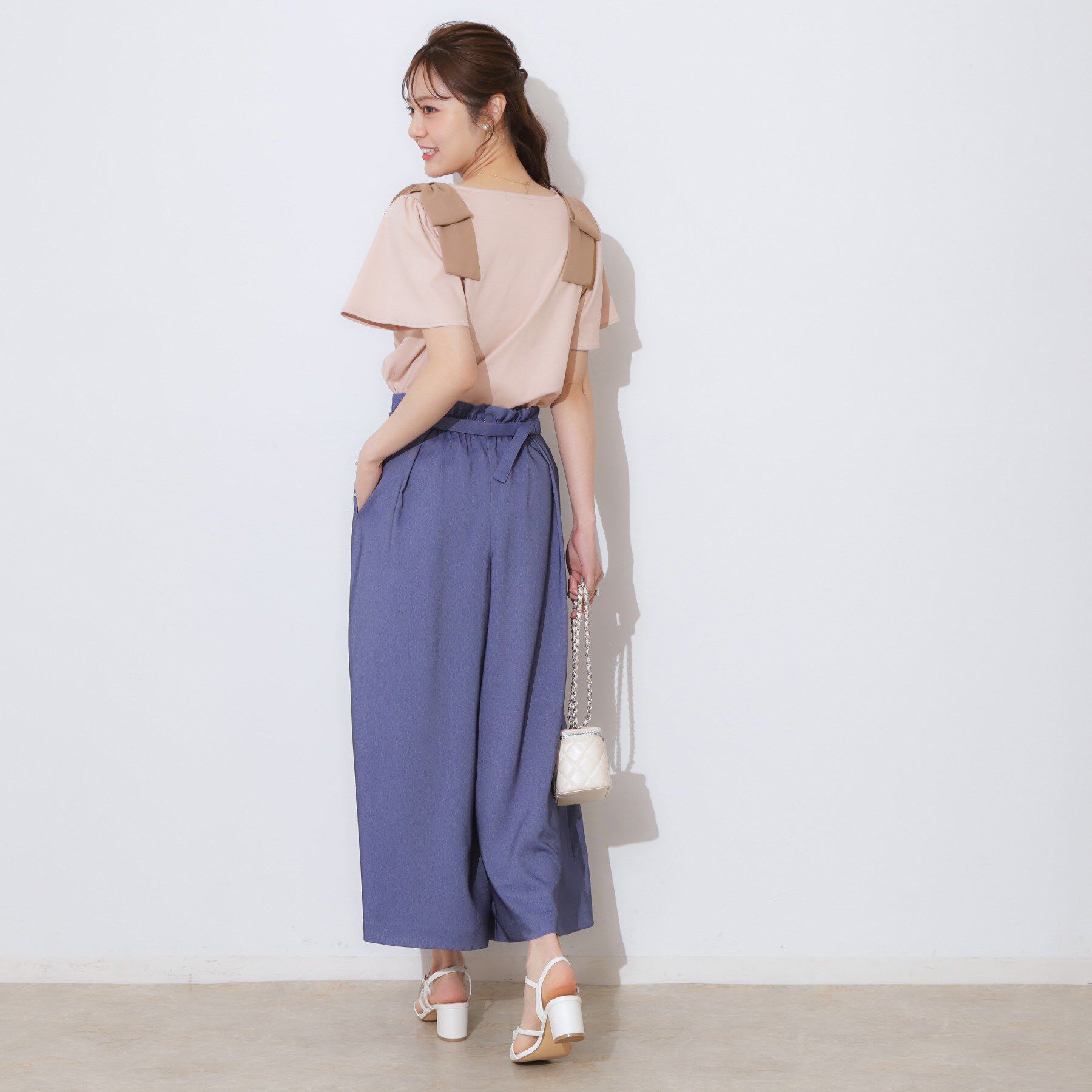 Couture broach「【リボン・マシンウォッシャブル・UV機能・接触冷感】肩リボントップス」|Tシャツ・カットソー|