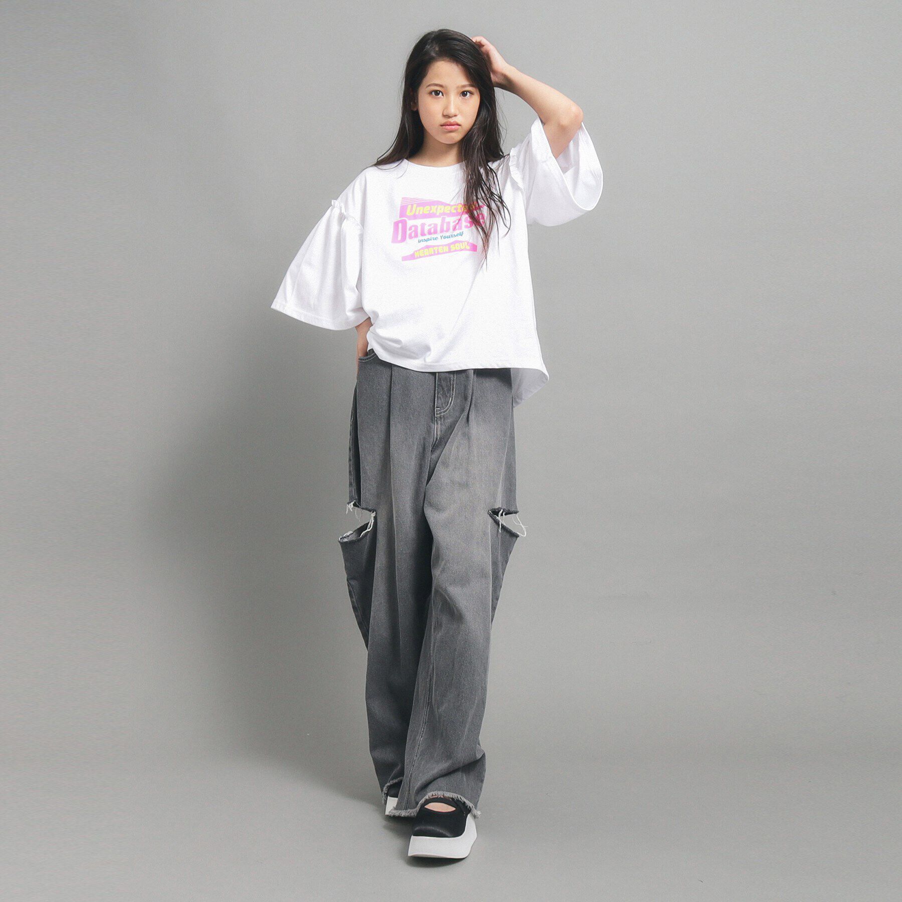 PINK-latte「【130cmあり】ミニフリル付きボリューム袖Tシャツ」|Tシャツ・カットソー|