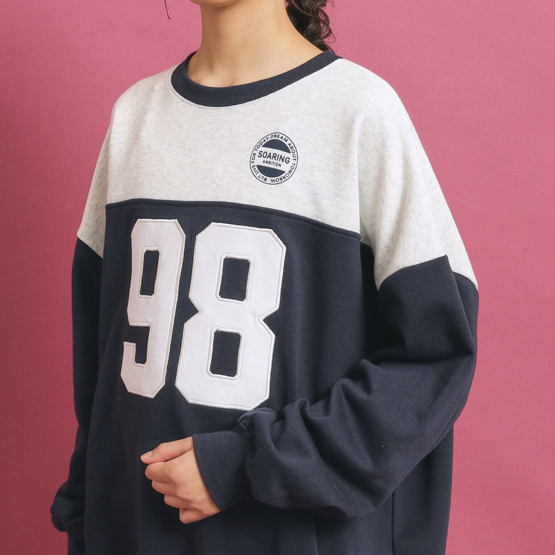 PINK-latte「ナンバリング配色切替プルオーバー」|その他|