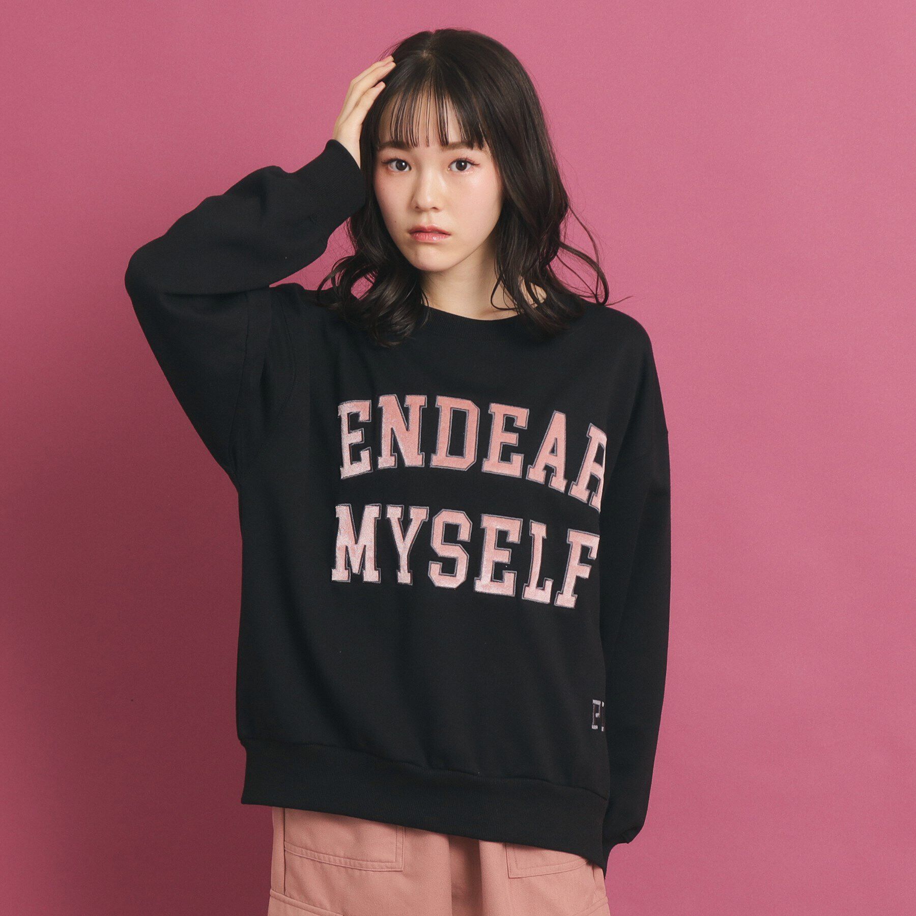 PINK-latte「カレッジロゴスウェットトップス」|その他|ブラック(019)