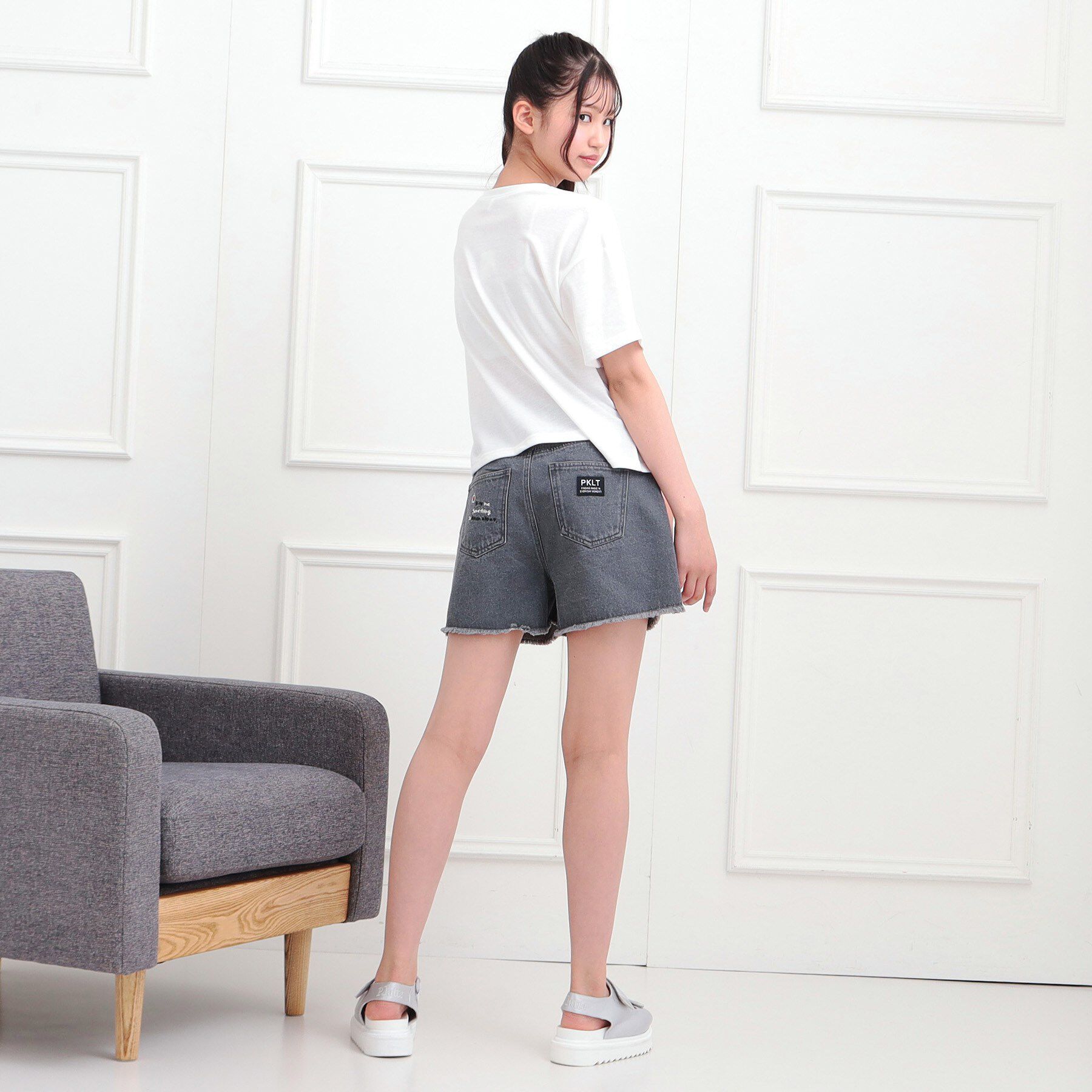 PINK-latte「らくがき刺繍フリンジショートパンツ」|キュロット|