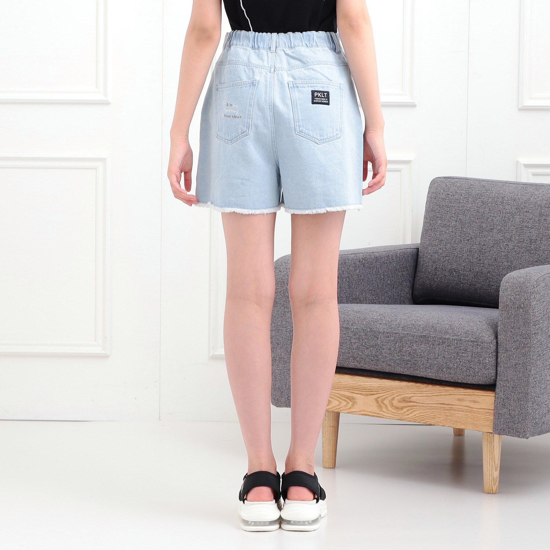 PINK-latte「らくがき刺繍フリンジショートパンツ」|キュロット|