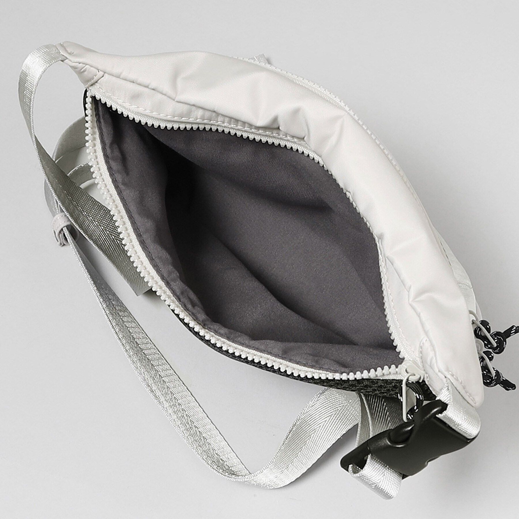 THE SHOP TK「撥水ボディBAG」|その他|