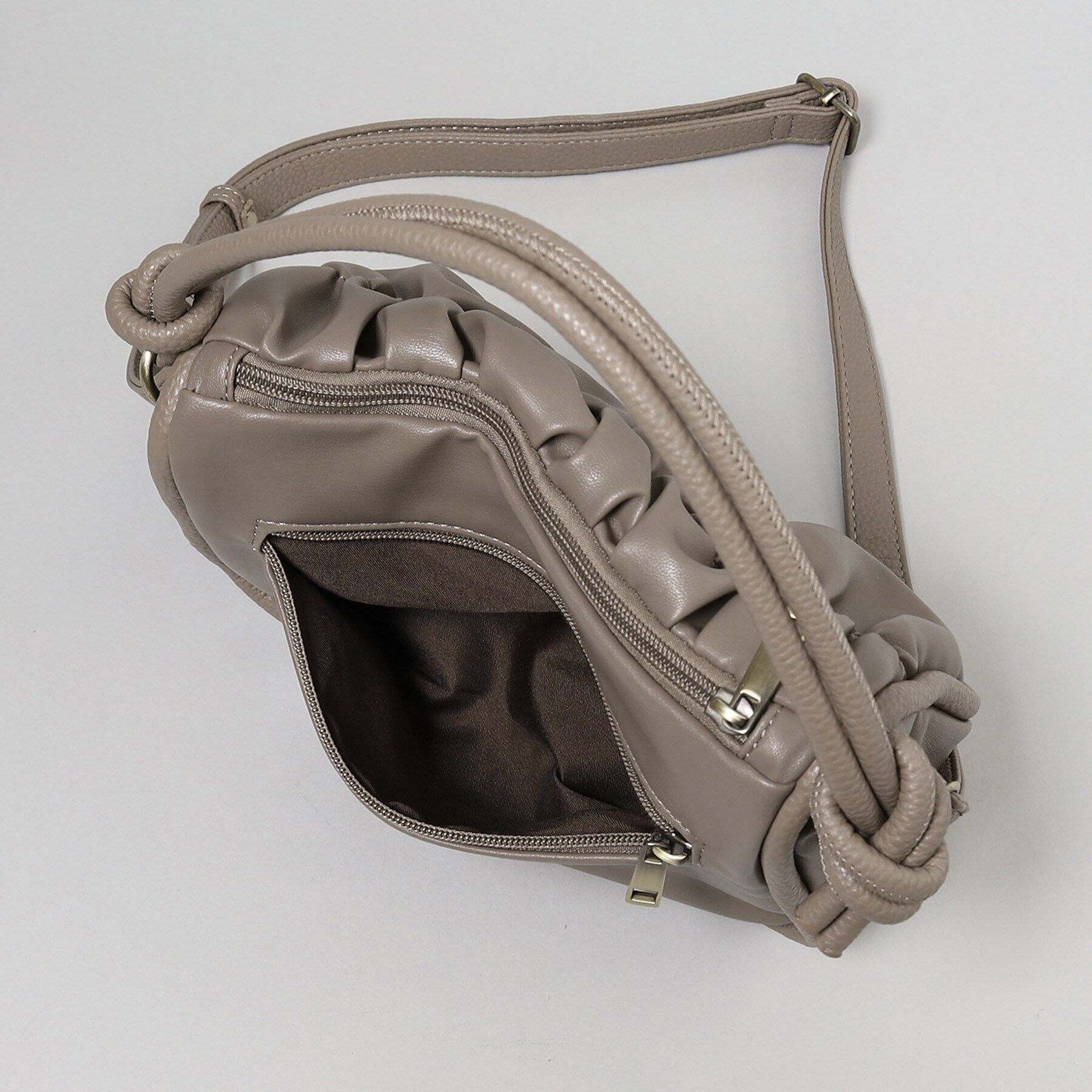 THE SHOP TK「【＠BAILA掲載】ギャザープレートFレザーBAG」|ハンドバッグ|