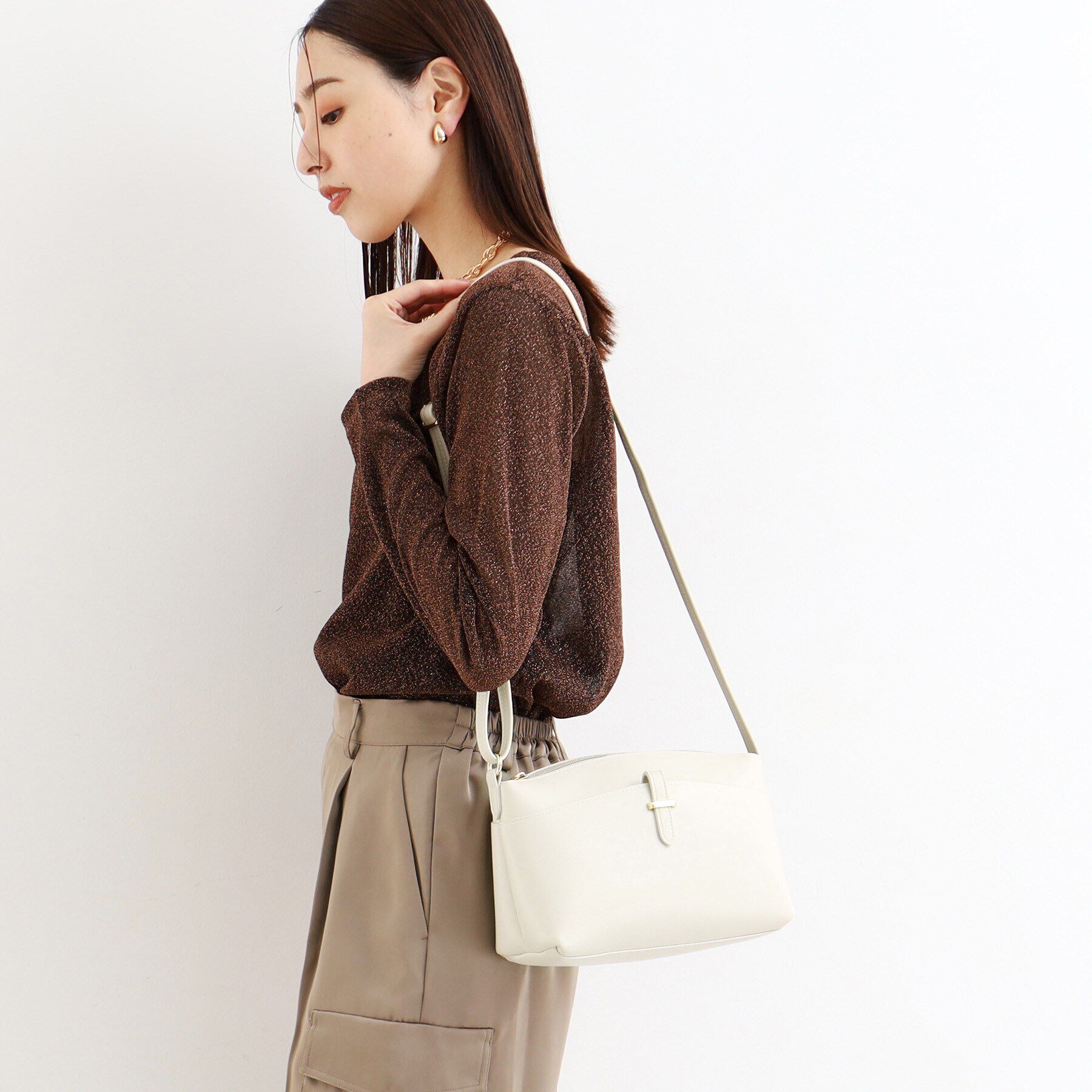 THE SHOP TK「【＠BAILA掲載】人間工学エアルダーミニショルダー/軽量/美しさと快適を両立」|ショルダー・メッセンジャー|