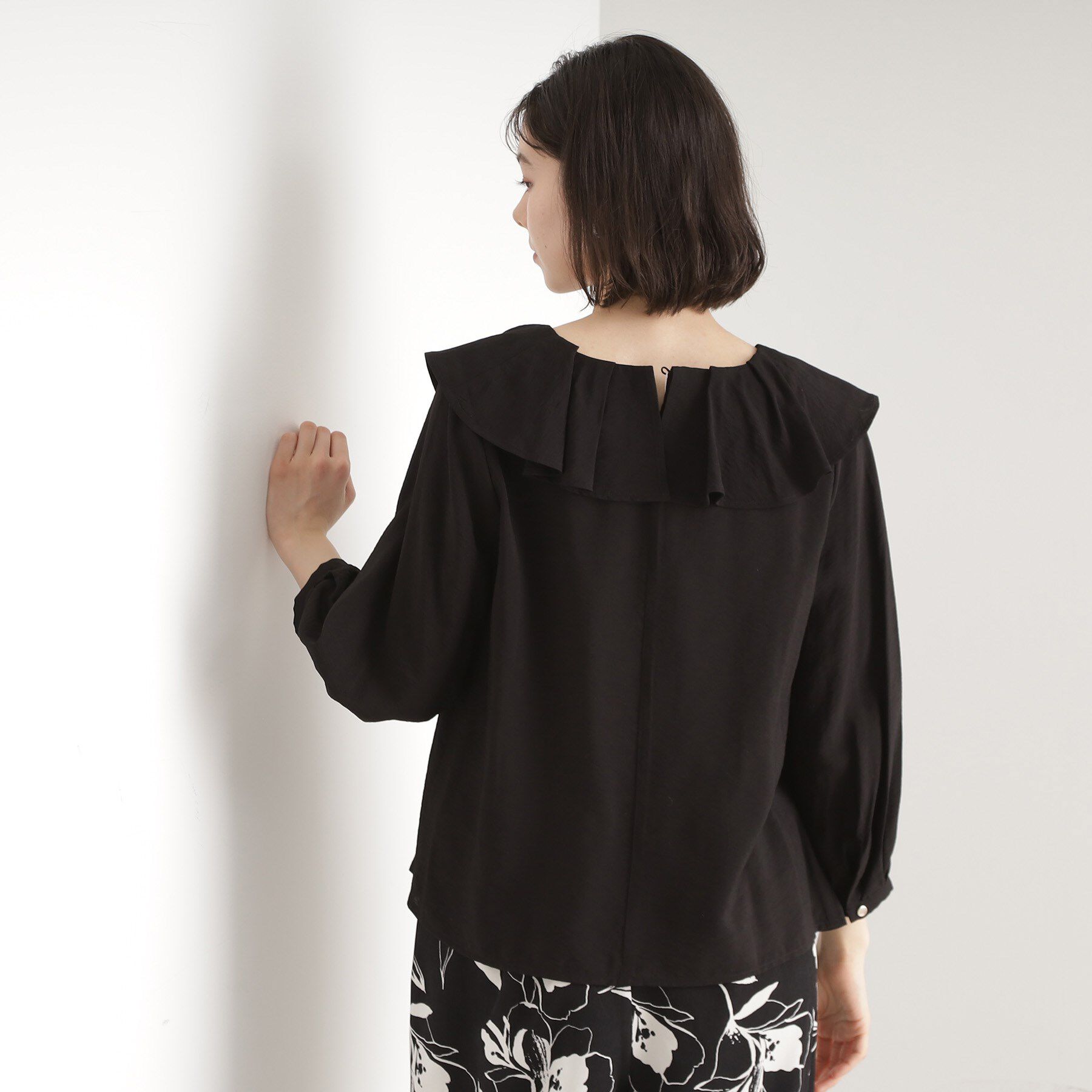 THE SHOP TK「ラッフルカラーブラウス【洗濯機OK】」|シャツ・ブラウス|