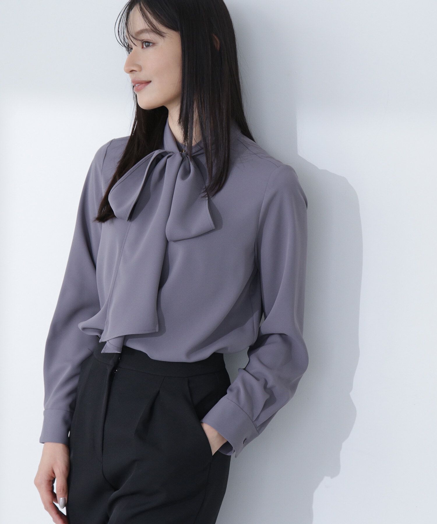  「リボンボウタイブラウス」|シャツ・ブラウス|チャコール1