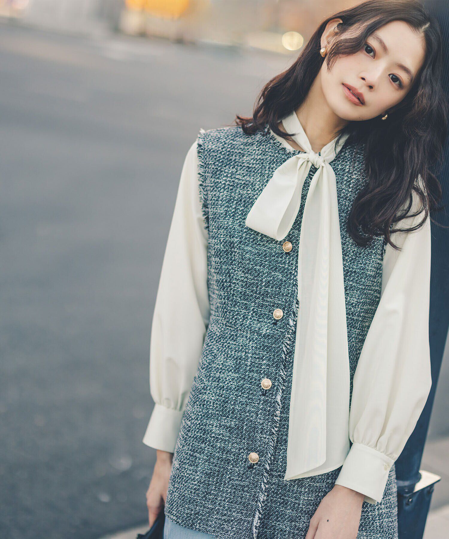  「タイ付デザインタックブラウス」|シャツ・ブラウス|