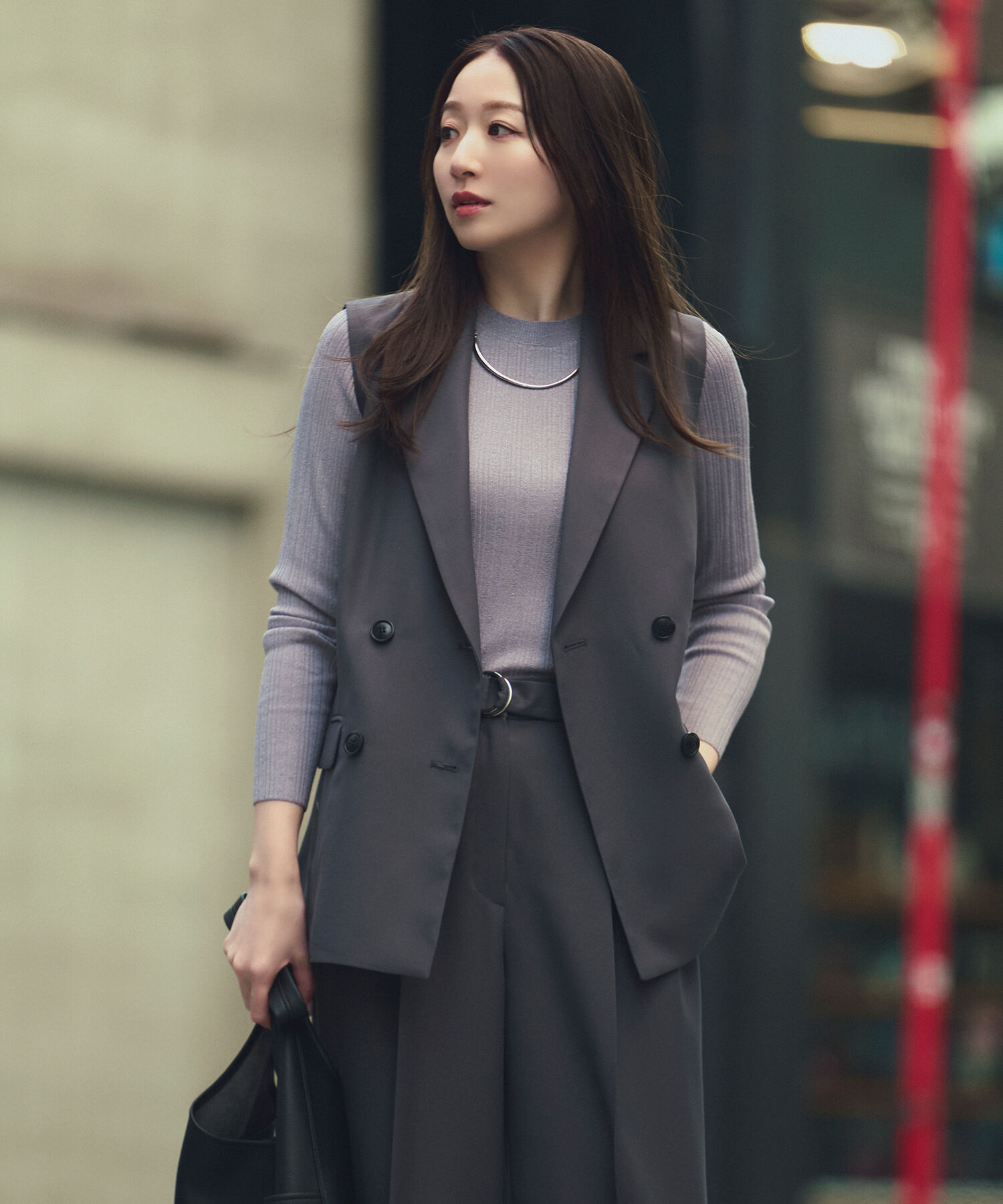  「リラクシーツイルシリーズ ダブルブレストテーラードジレ」|ブルゾン・スタジャン|チャコール1