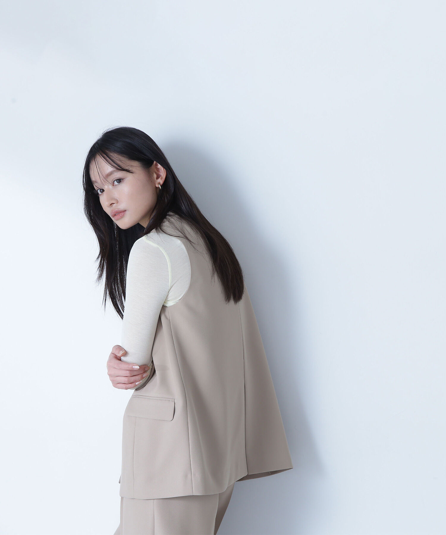  「リラクシーツイルシリーズ ダブルブレストテーラードジレ」|ブルゾン・スタジャン|