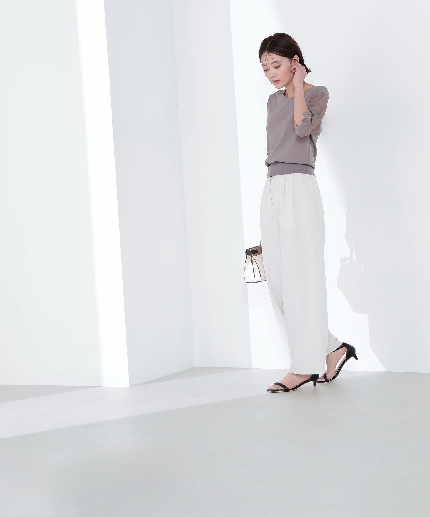  「Vネックハトメシアースリーブニット」|ニット・セーター|