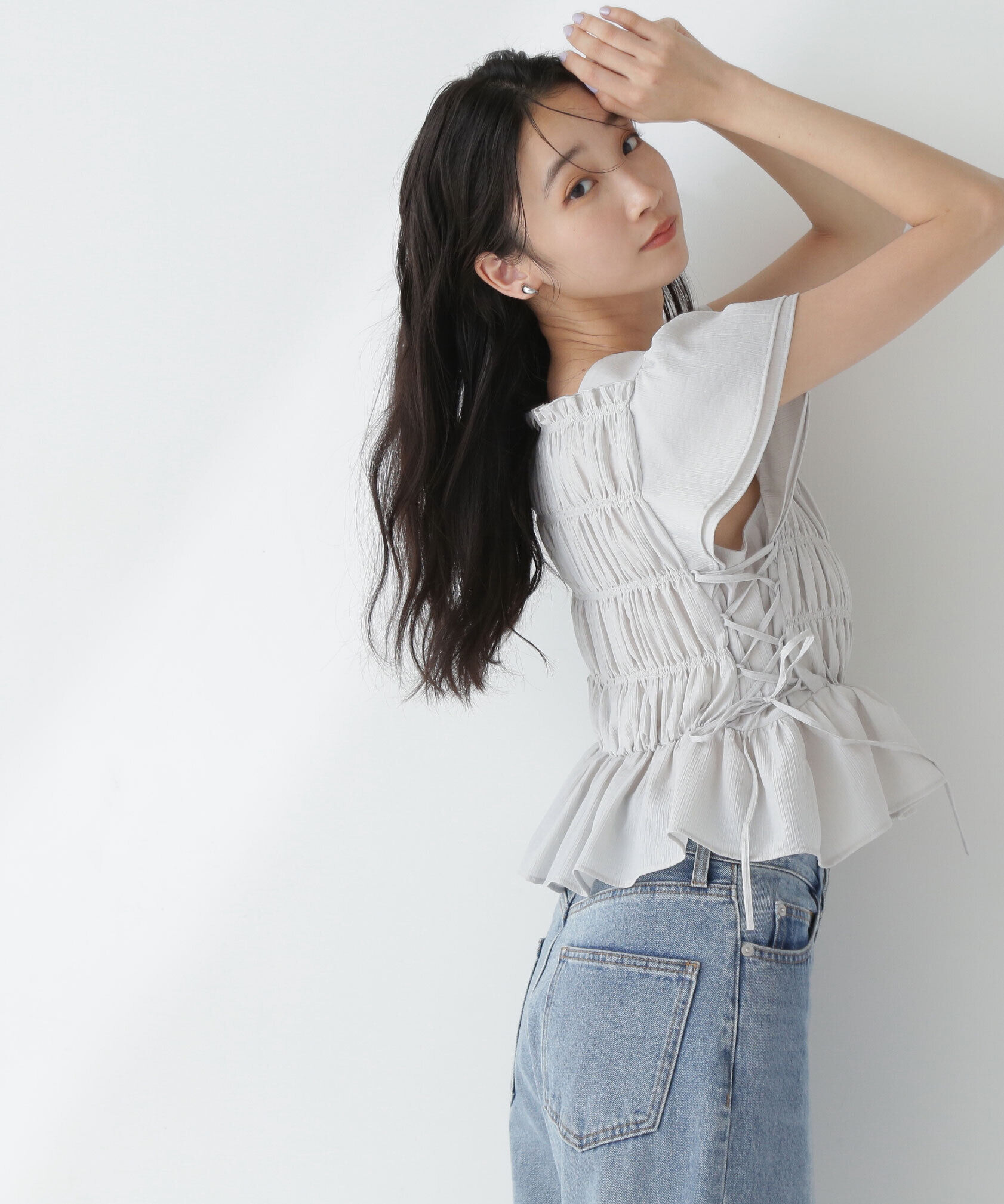  「レースアップフリルシャーリングブラウス」|シャツ・ブラウス|ライトグレー