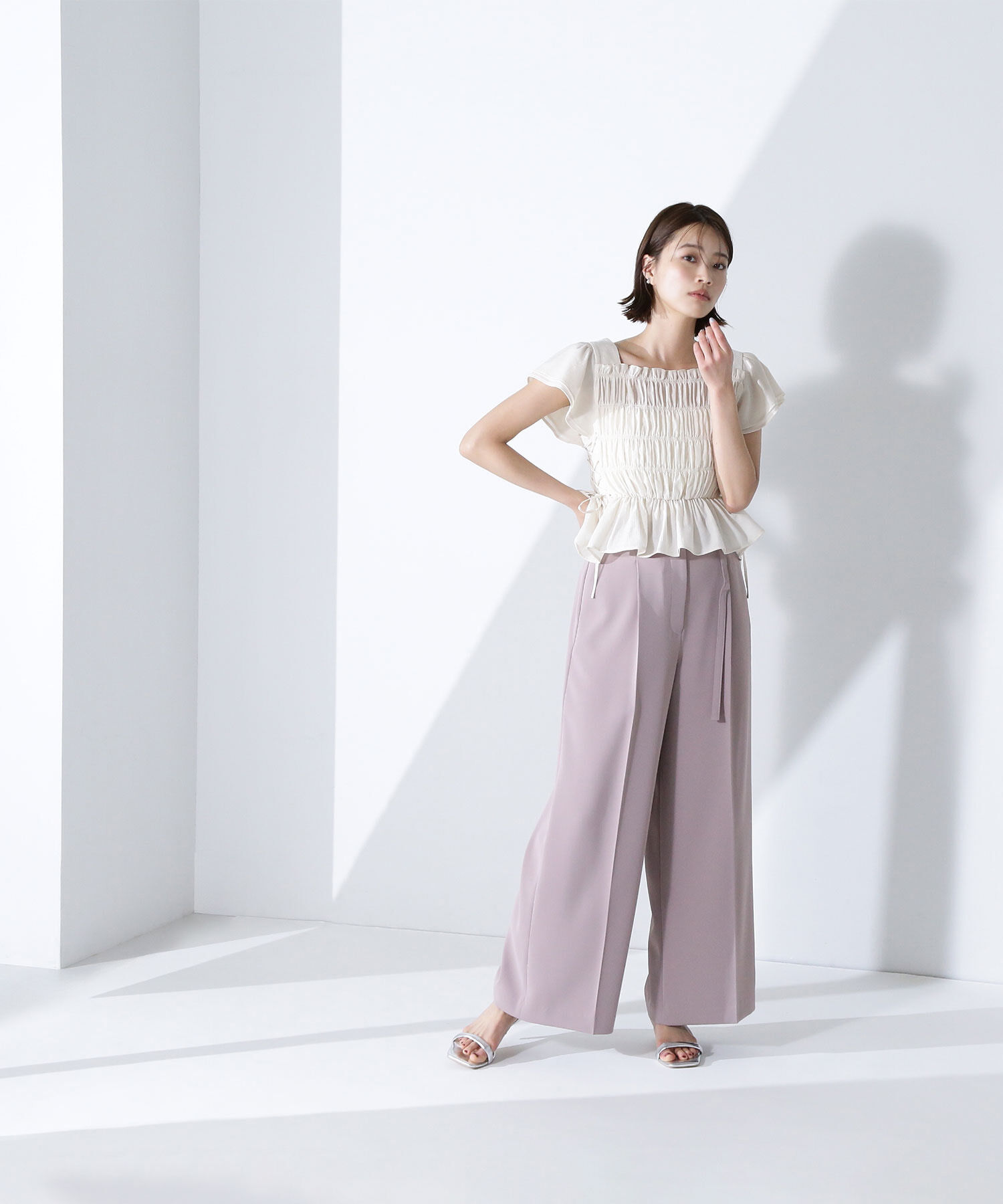  「レースアップフリルシャーリングブラウス」|シャツ・ブラウス|