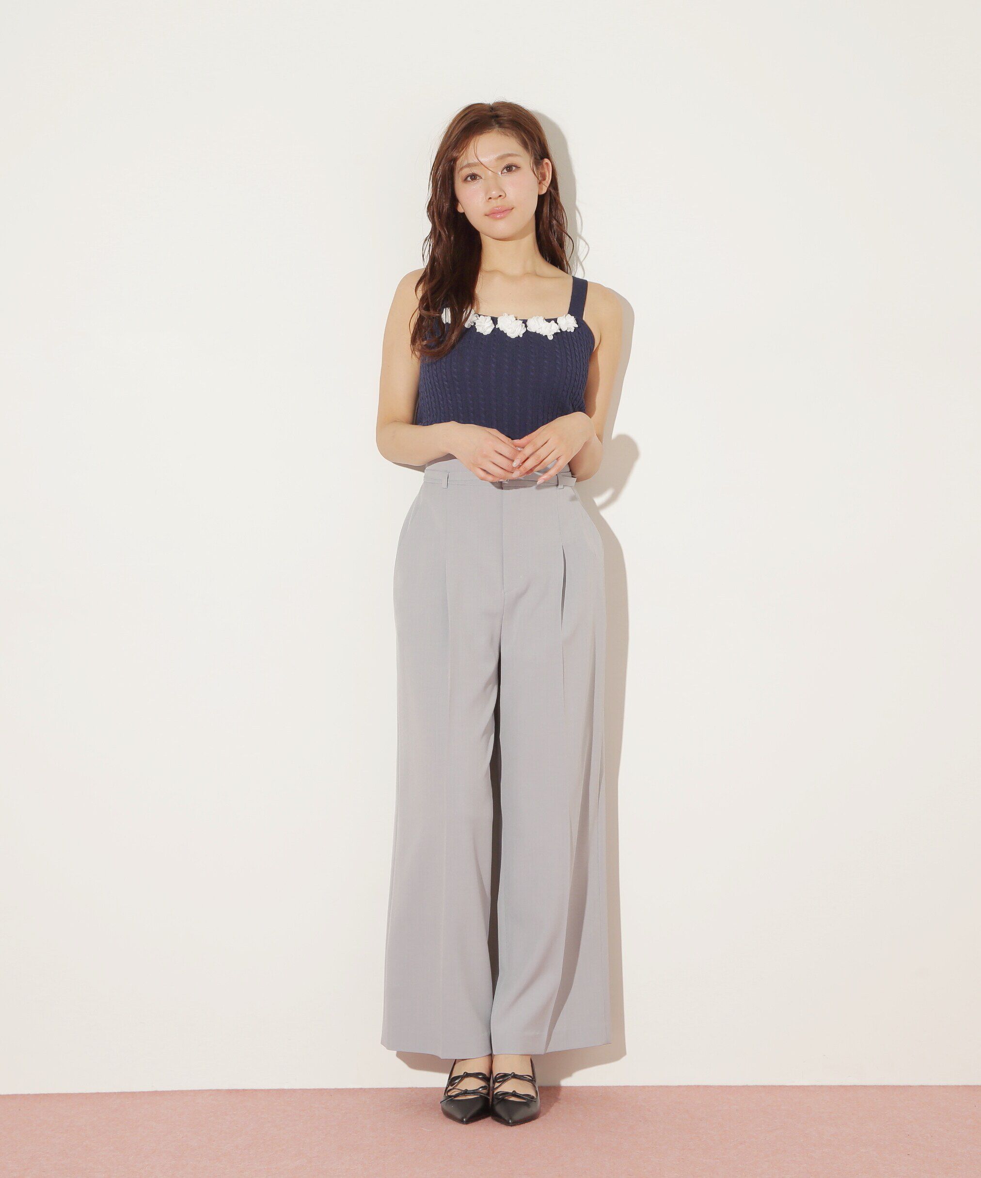  「フラワーモチーフ透かしミニケーブルタンクトップ」|ニット・セーター|