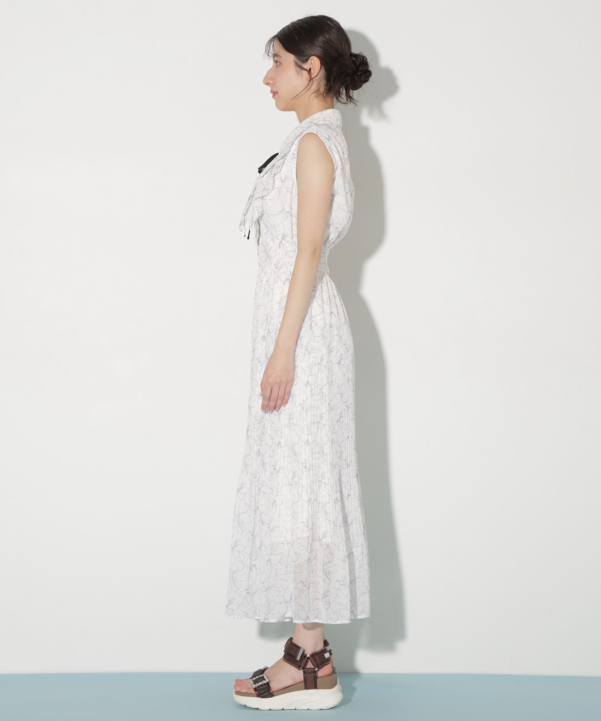  「プリーツフリルプリントワンピース」|ワンピース|