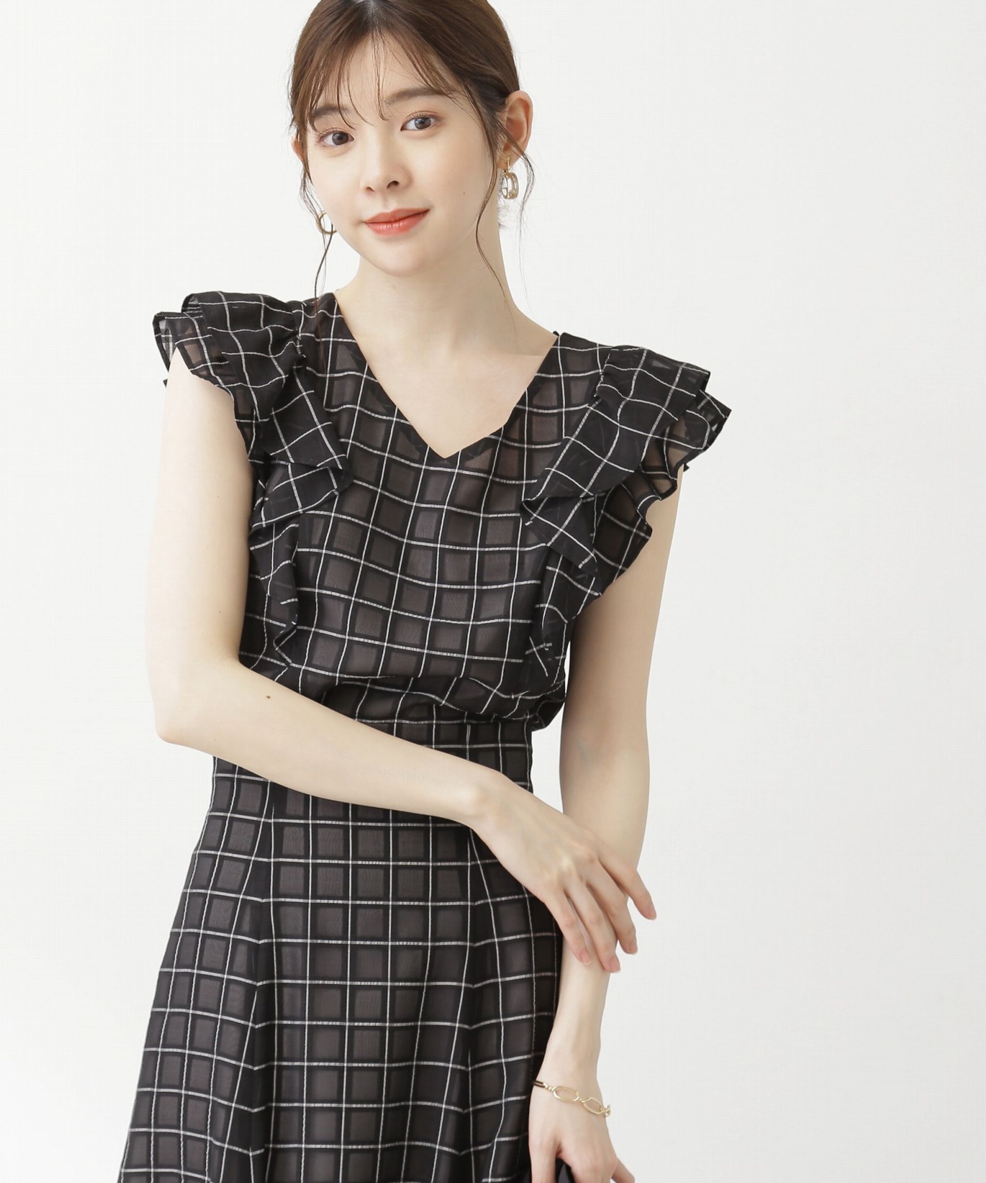 PROPORTION BODY DRESSING「ﾓﾉﾄｰﾝｼｱｰﾁｪｯｸﾗｯﾌﾙﾌﾞﾗｳｽ WEB限定ｶﾗｰ:ﾌﾞﾗｯｸ&times;」|シャツ・ブラウス|