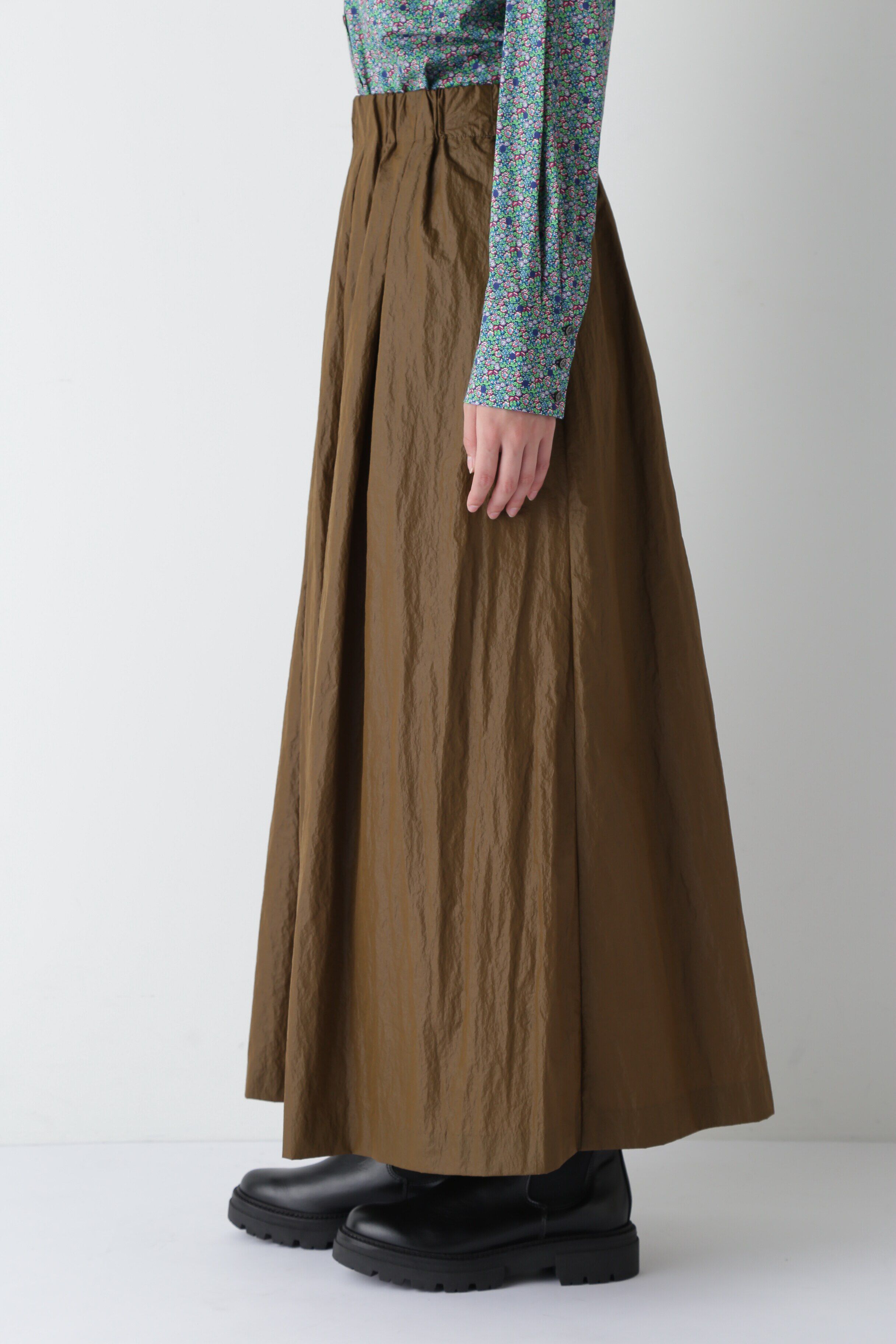  「◆ナイロンシャインサテンスカート」|スカート|