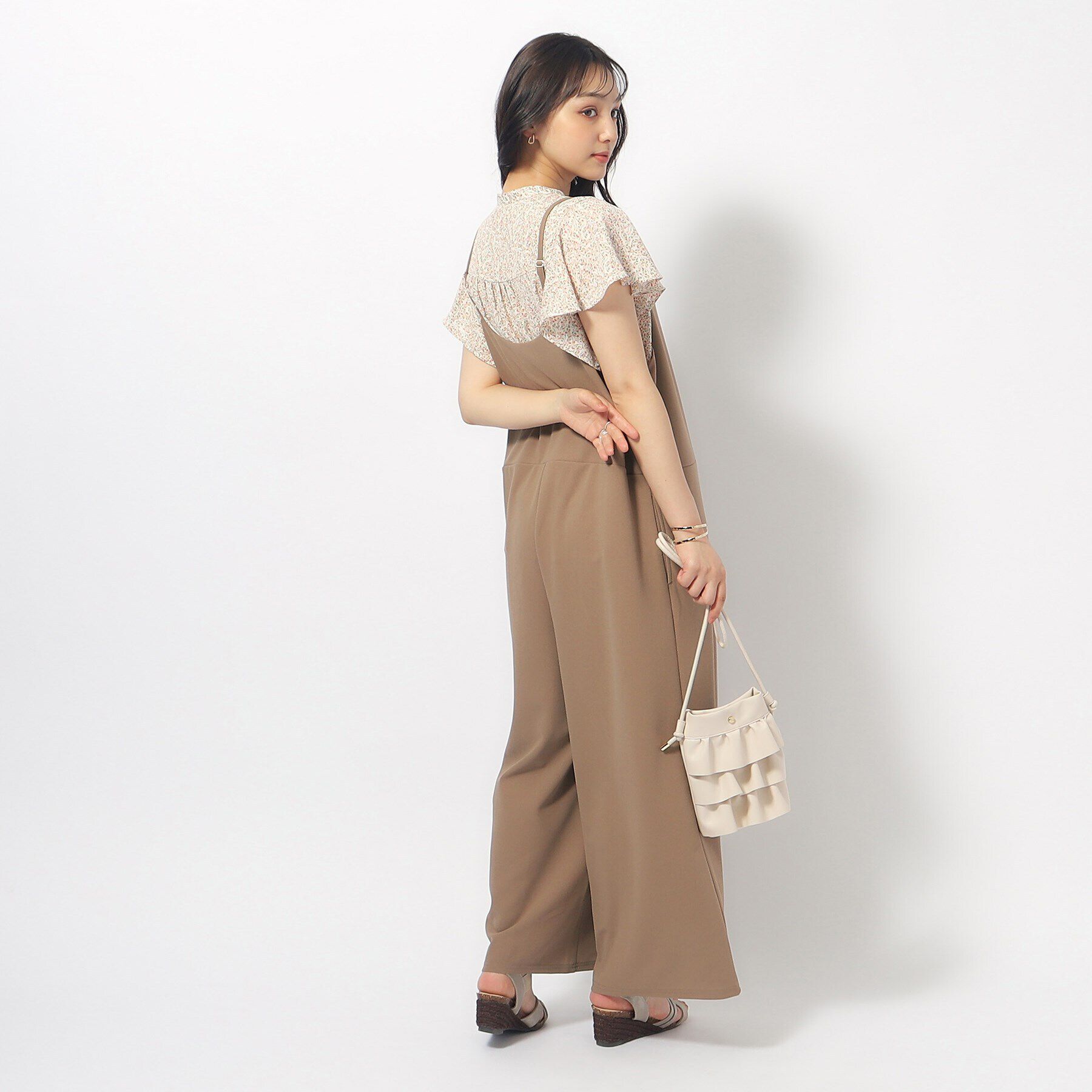 SHOO･LA･RUE「ぱっと着るだけで決まる 裏がさらさらカットジョーゼットサロペット」|オールインワン|