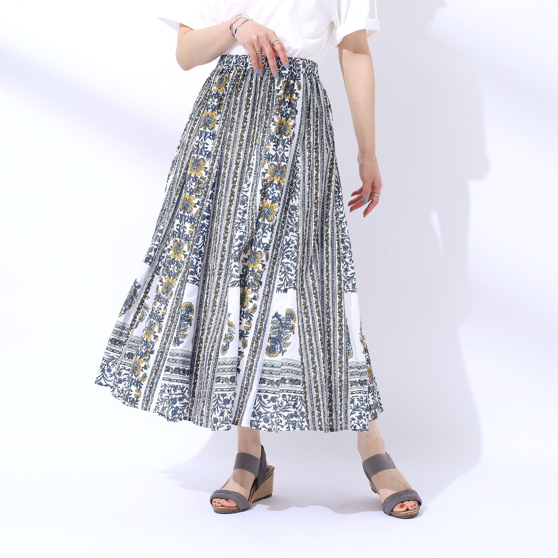 SHOO･LA･RUE「【洗える/インド綿100％】ふんわり軽やか 花柄プリントギャザースカート」|スカート|