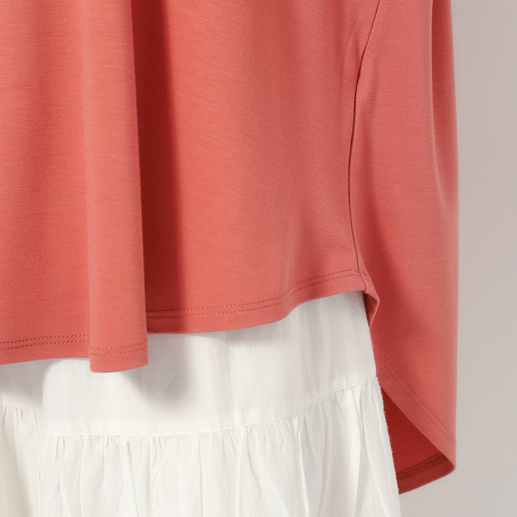 SHOO･LA･RUE「【UV】アウトで決まる とろみラウンドヘム半袖トップス」|Tシャツ・カットソー|