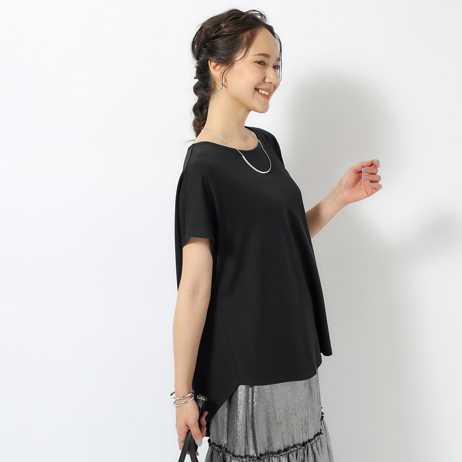 SHOO･LA･RUE「【UV】アウトで決まる とろみラウンドヘム半袖トップス」|Tシャツ・カットソー|