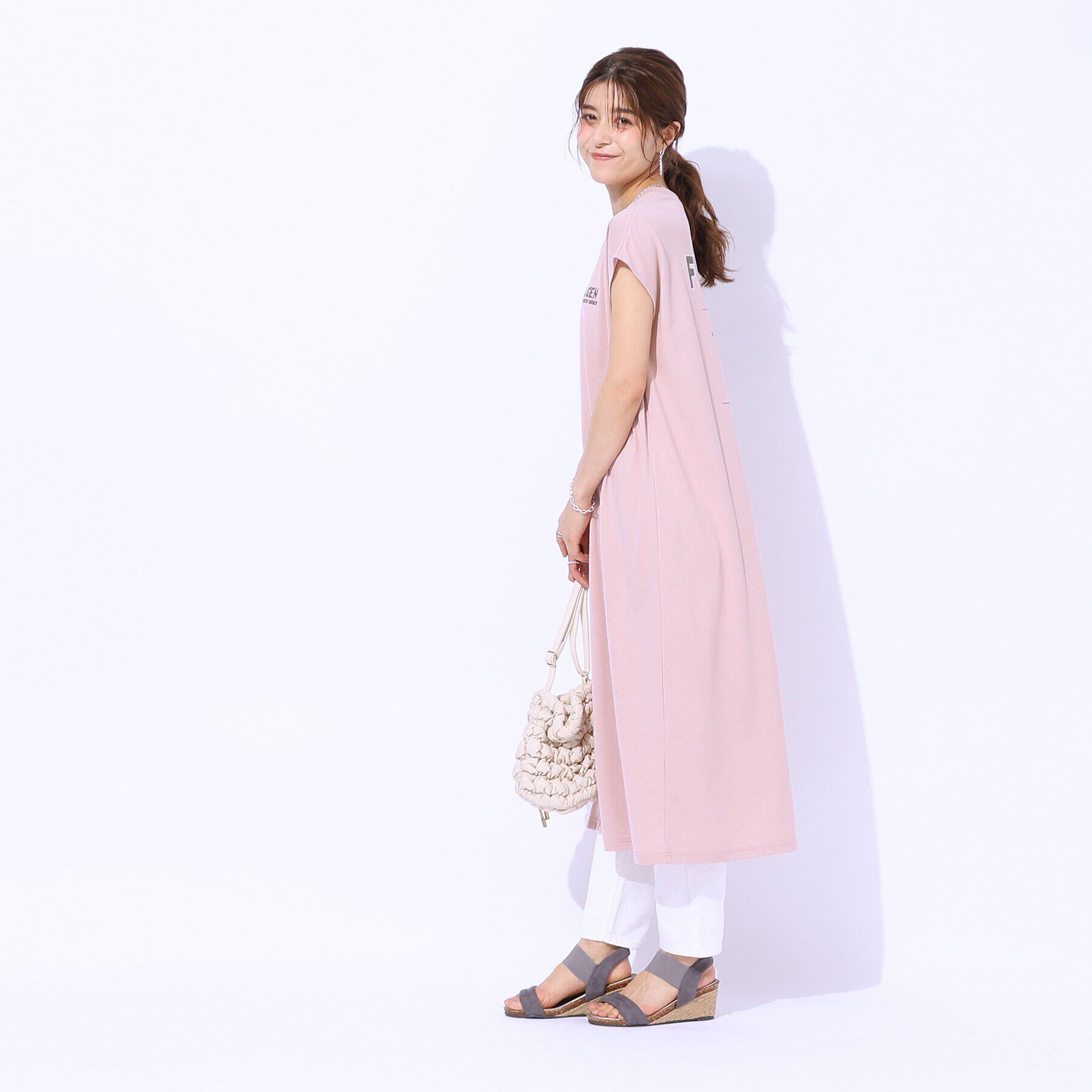 SHOO･LA･RUE「【洗える】後ろ姿もサマになる バックプリントロングワンピース」|ワンピース|