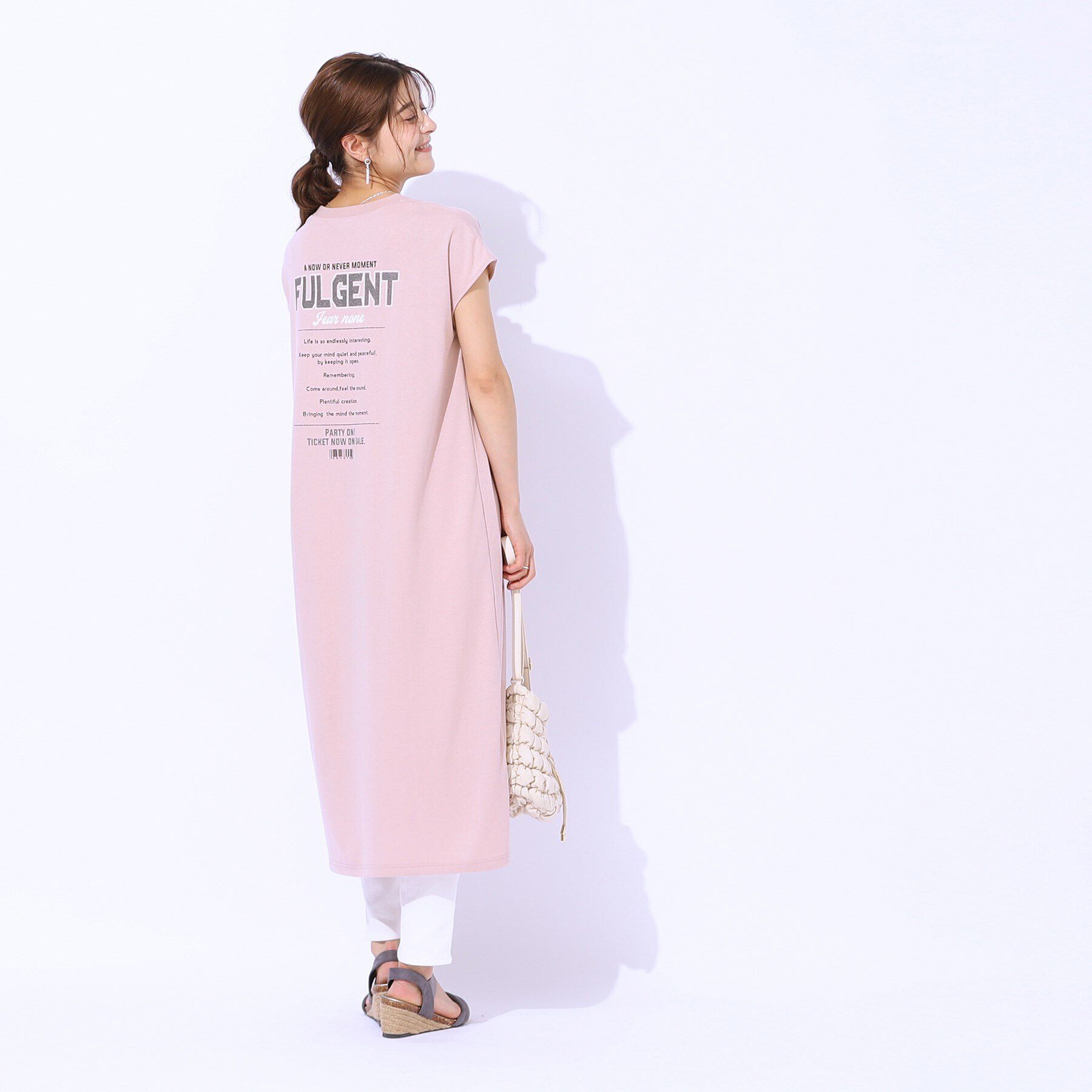 SHOO･LA･RUE「【洗える】後ろ姿もサマになる バックプリントロングワンピース」|ワンピース|