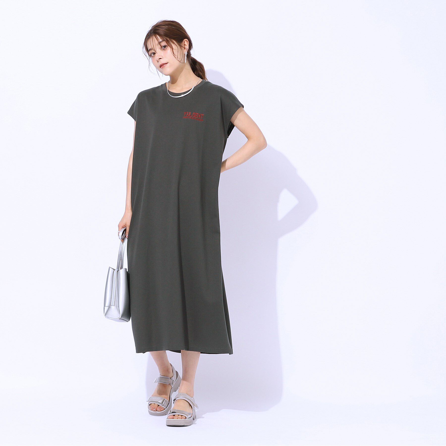 SHOO･LA･RUE「【洗える】後ろ姿もサマになる バックプリントロングワンピース」|ワンピース|