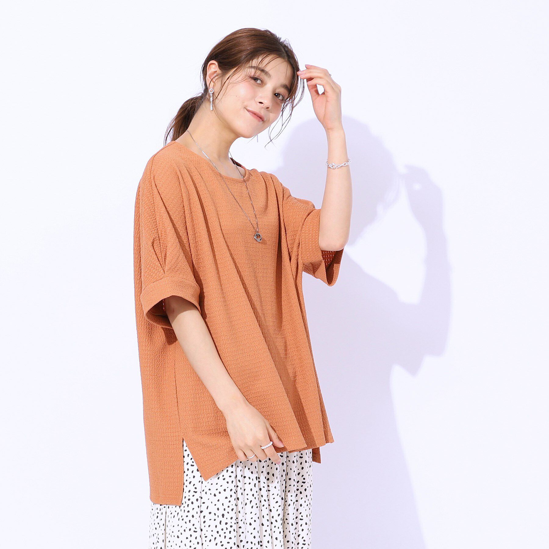 SHOO･LA･RUE「【涼やかリラクシー】アウトで決まる 5分袖ドルマントップス」|Tシャツ・カットソー|