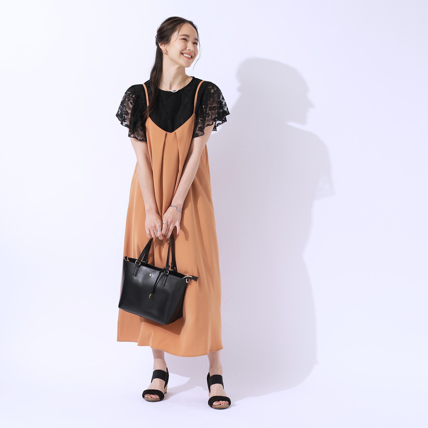 SHOO･LA･RUE「【無理せずキレイ】ブラウス見え お袖フリルレーストップス」|Tシャツ・カットソー|