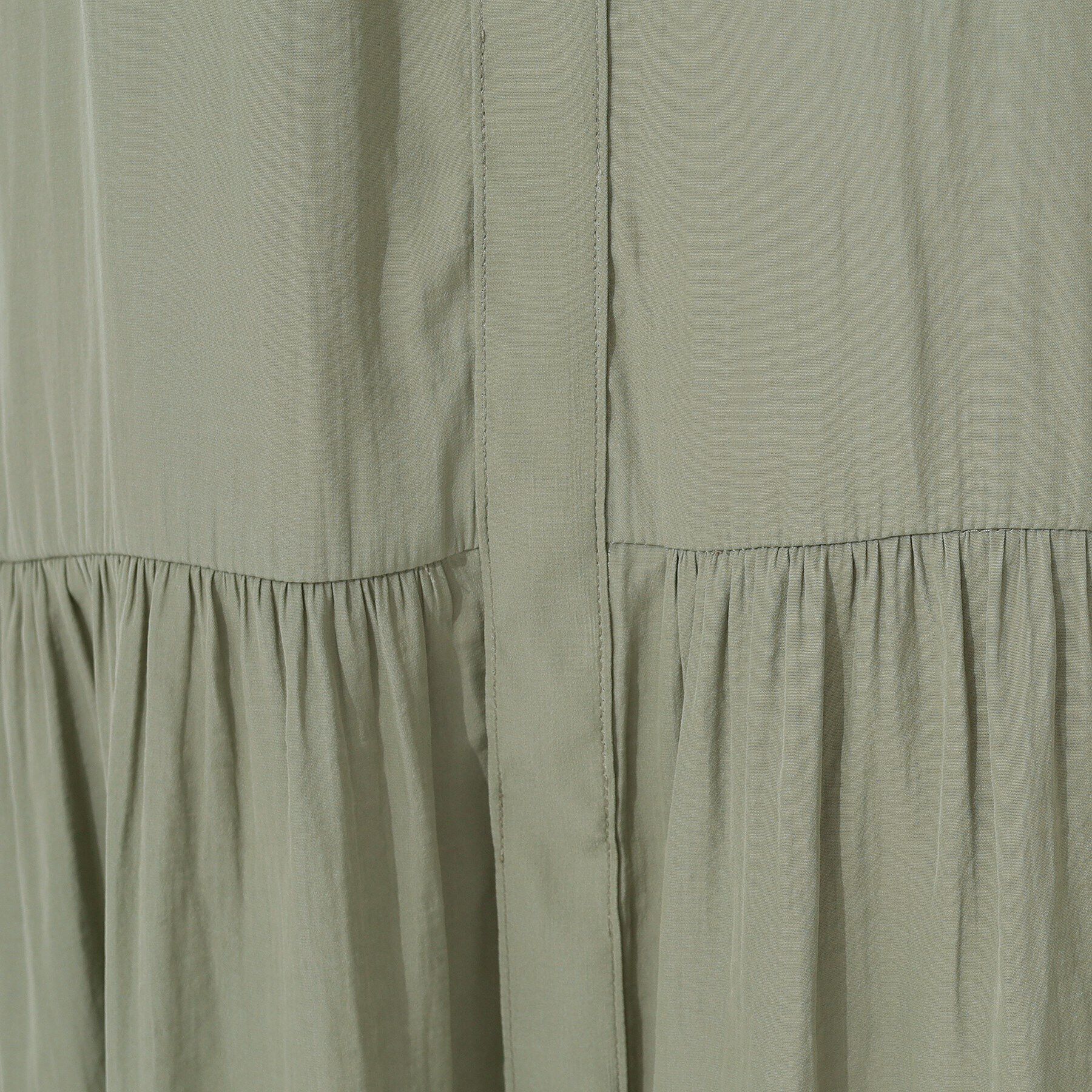 SHOO･LA･RUE「柔らかで上品な光沢感　バンドカラー ティアードワンピース」|ワンピース|