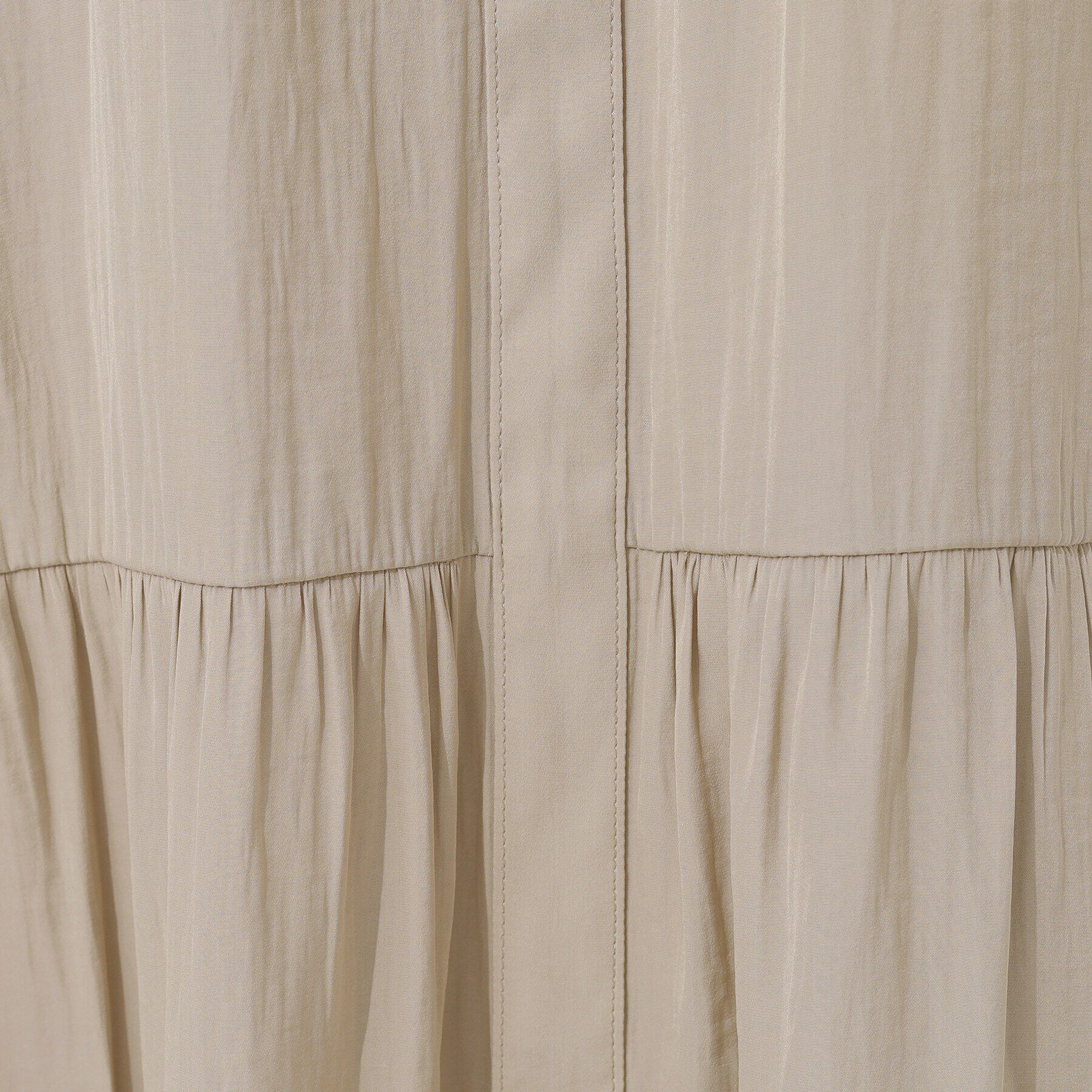 SHOO･LA･RUE「柔らかで上品な光沢感　バンドカラー ティアードワンピース」|ワンピース|