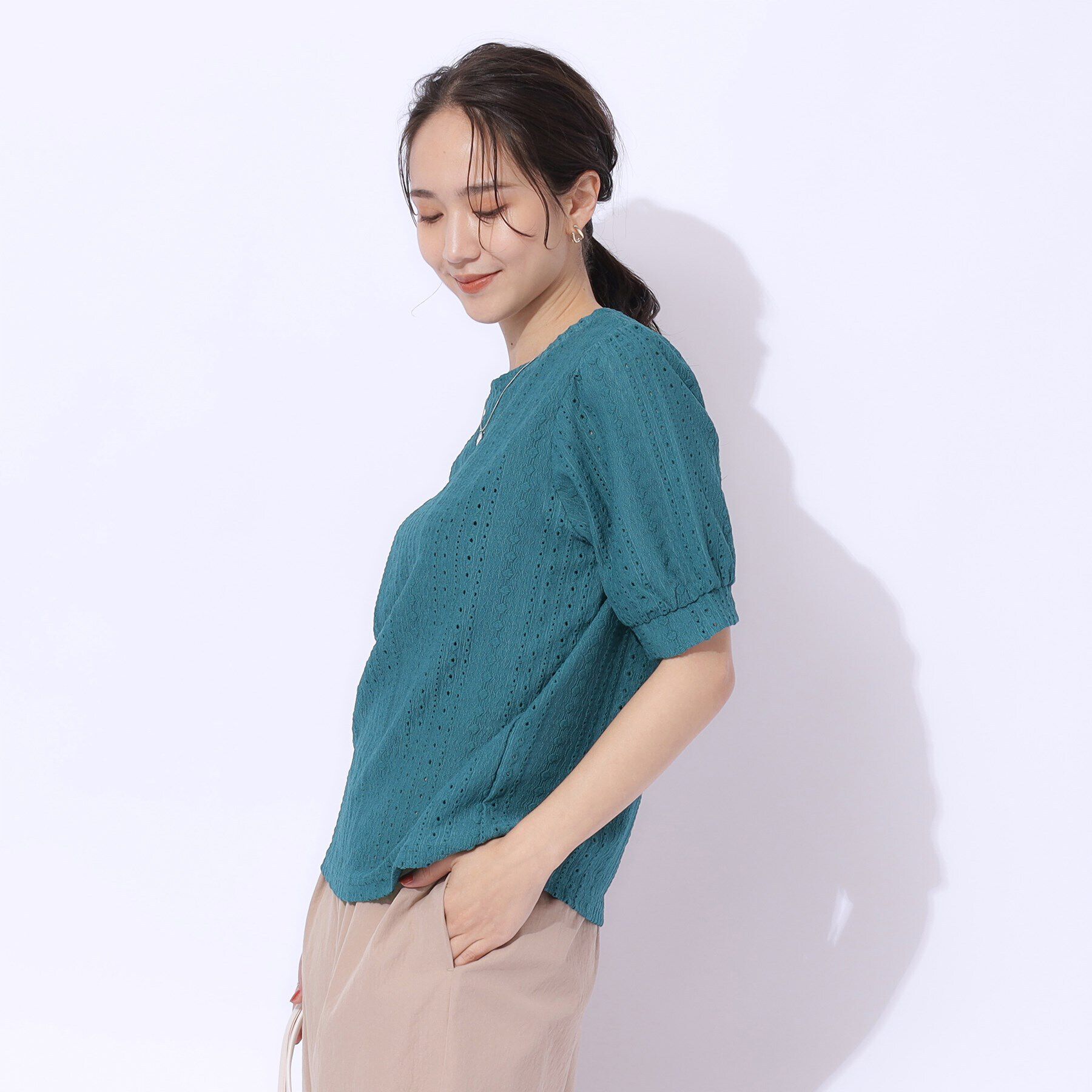 SHOO･LA･RUE「【高レビュー】大人フェミニンな雰囲気漂う　ジャカードレーストップス」|Tシャツ・カットソー|