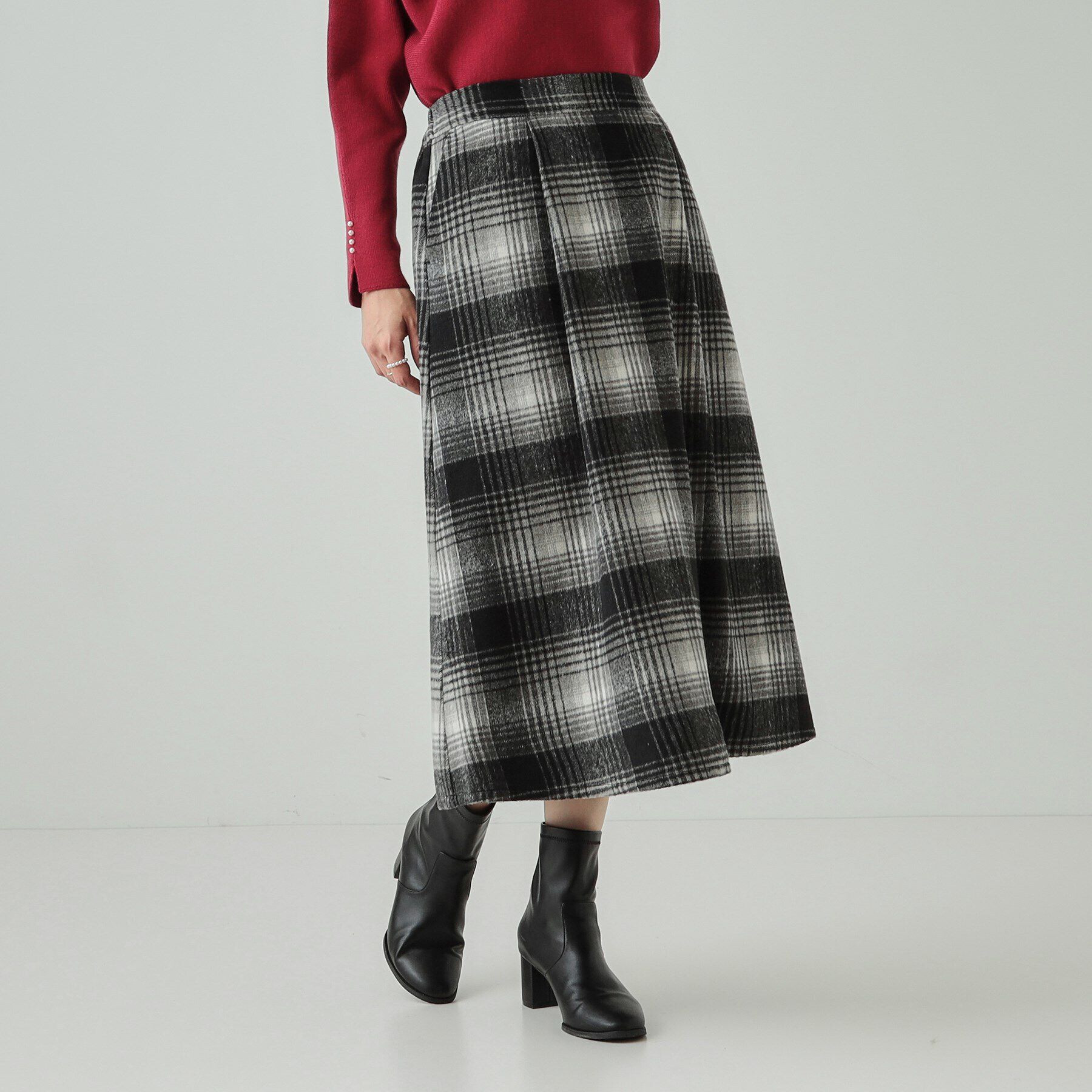 SHOO･LA･RUE「【S-LL】見た目もあったか シャギー調チェックフレアスカート」|スカート|