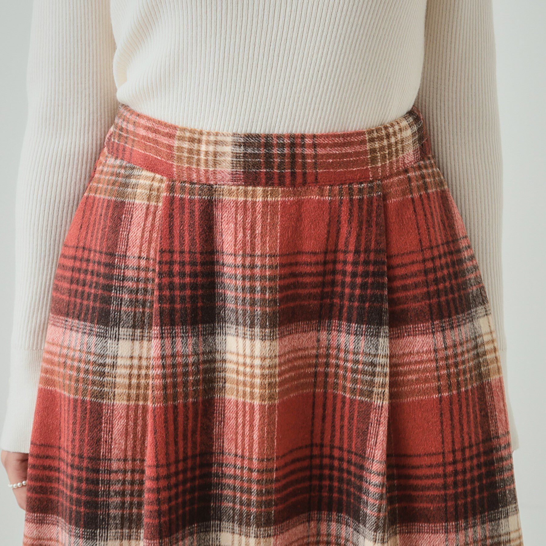 SHOO･LA･RUE「【S-LL】見た目もあったか シャギー調チェックフレアスカート」|スカート|